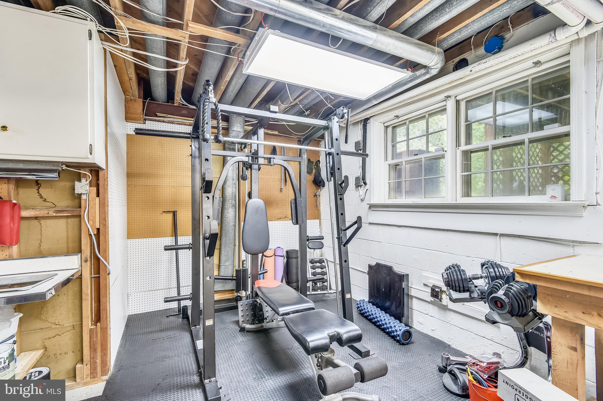 BARCROFT KNOLLS - Residential