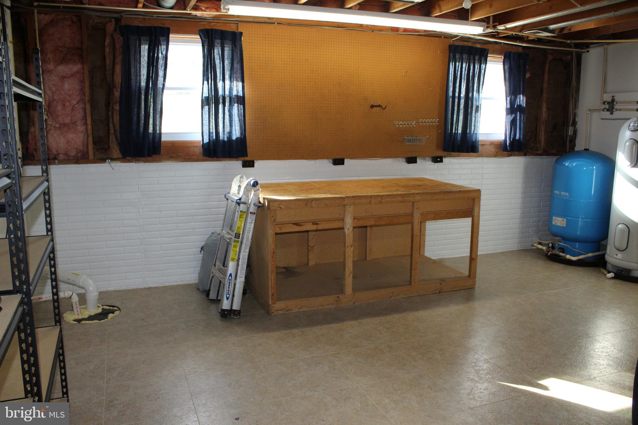 HICKORY RIDGE FARM - Residential