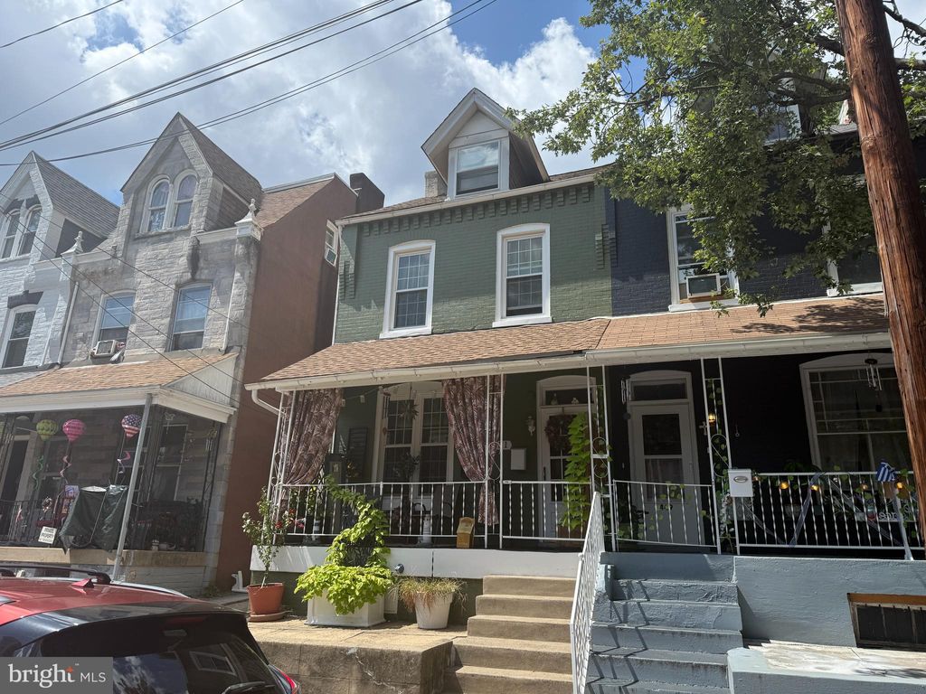 Photo of 451 Fremont Street, LANCASTER, PA 17603 (MLS # PALA2074660)