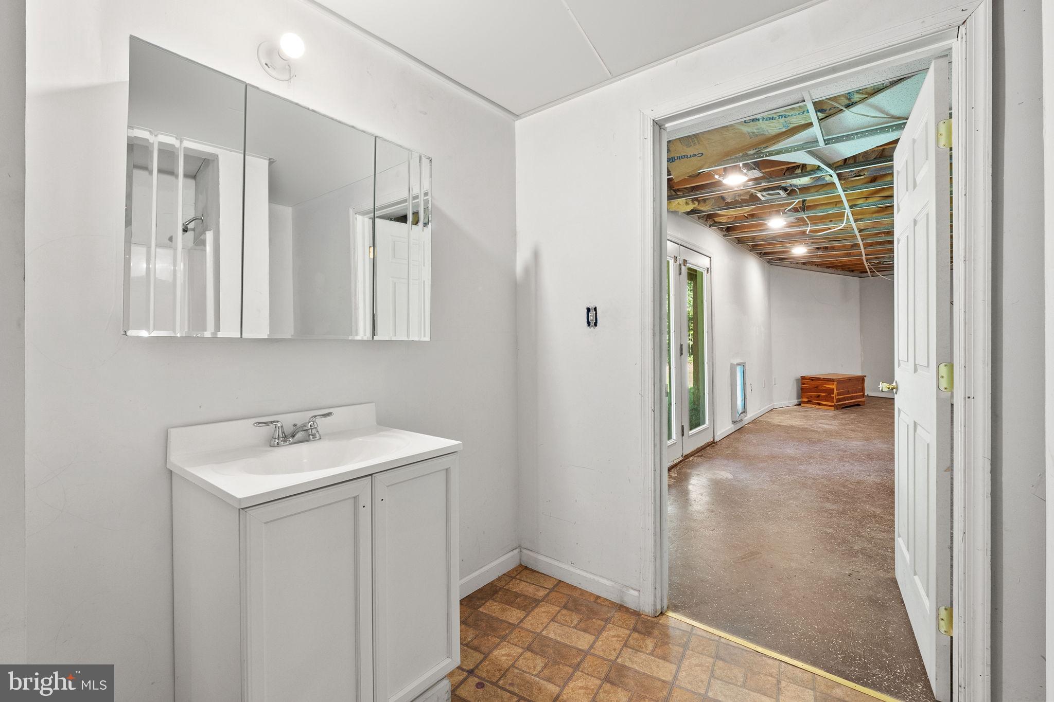 MAPLE HILLS - Residential