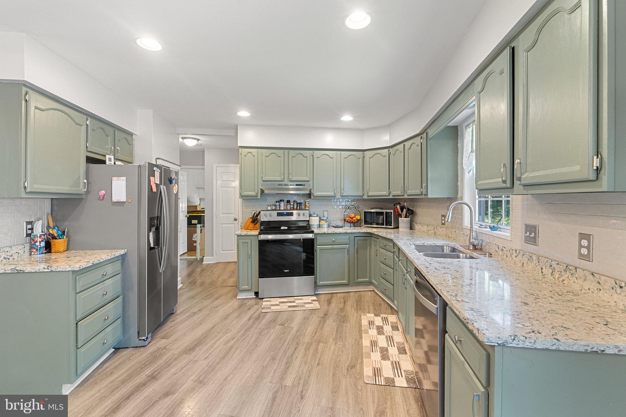 MAPLE HILLS - Residential