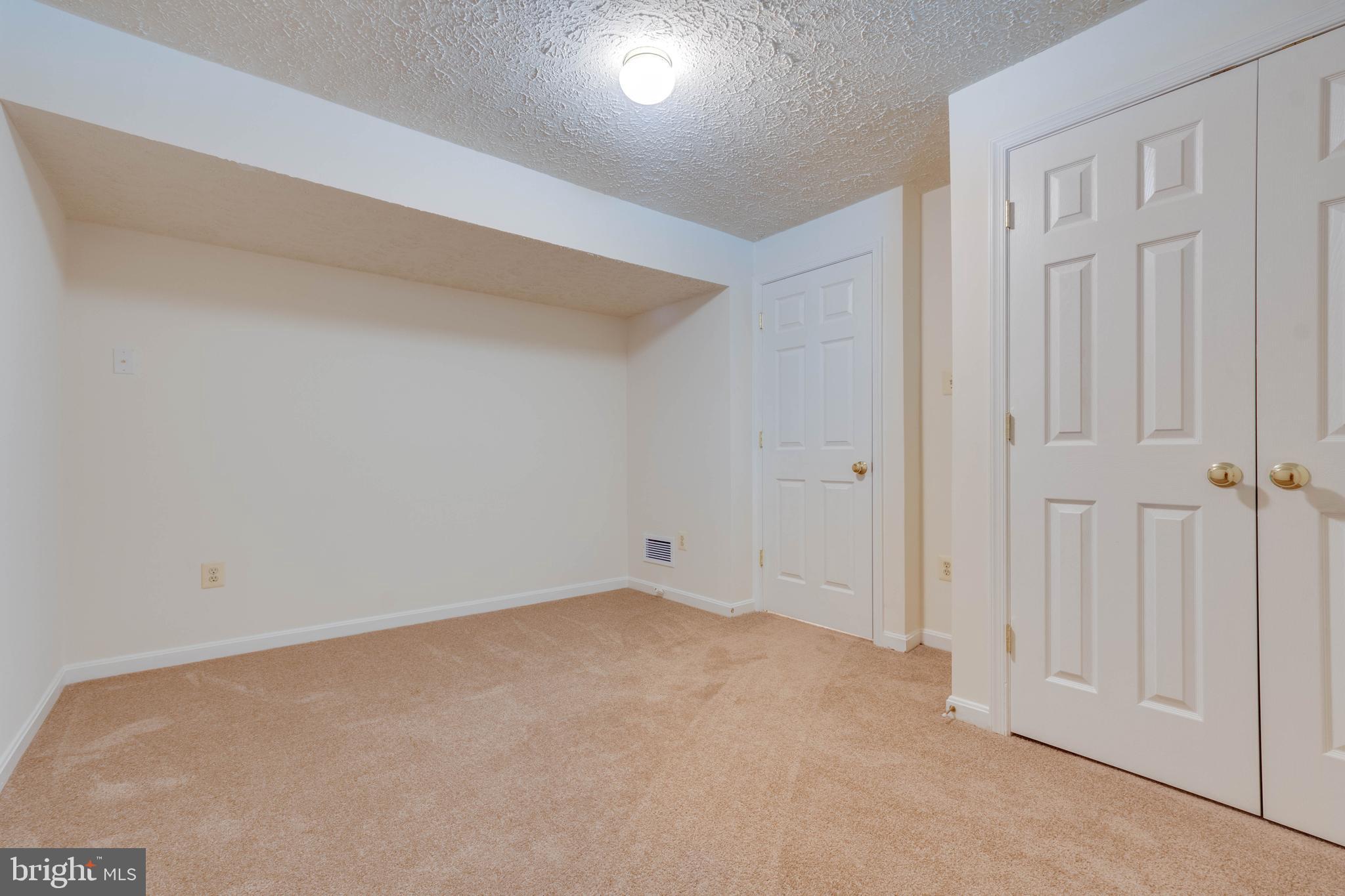 GUNPOWDER RIDGE - Residential