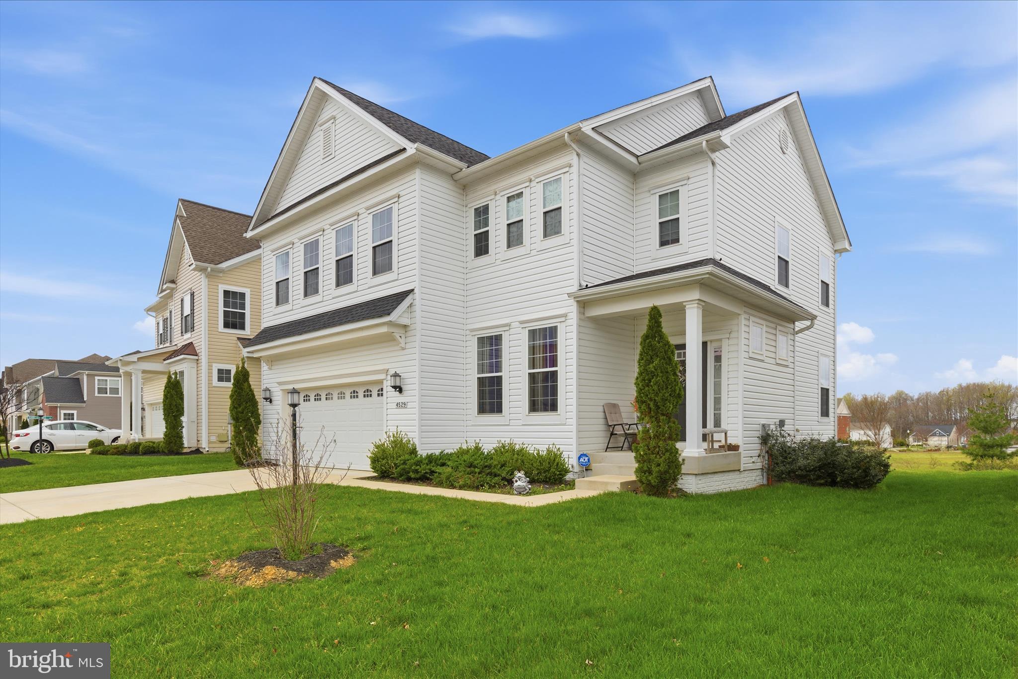 4529 SHAKESPEARE CIRCLE