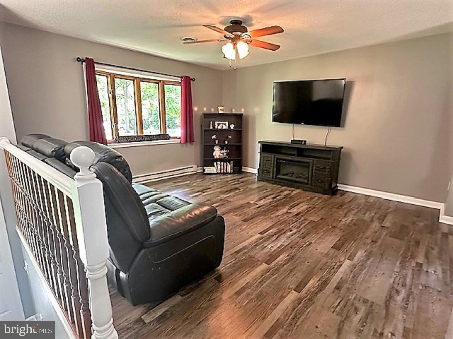 POTOMAC HEIGHTS - Residential