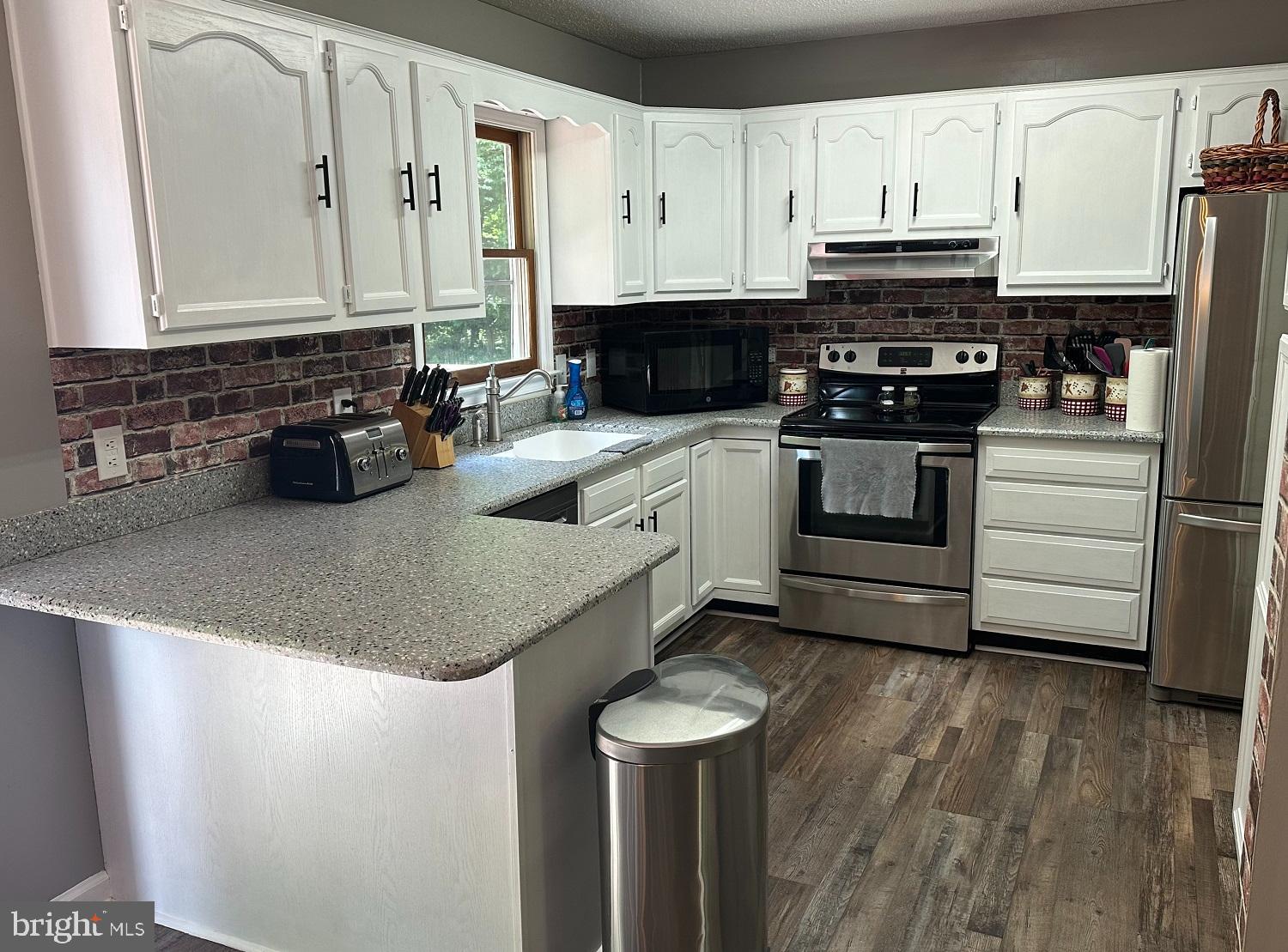 POTOMAC HEIGHTS - Residential