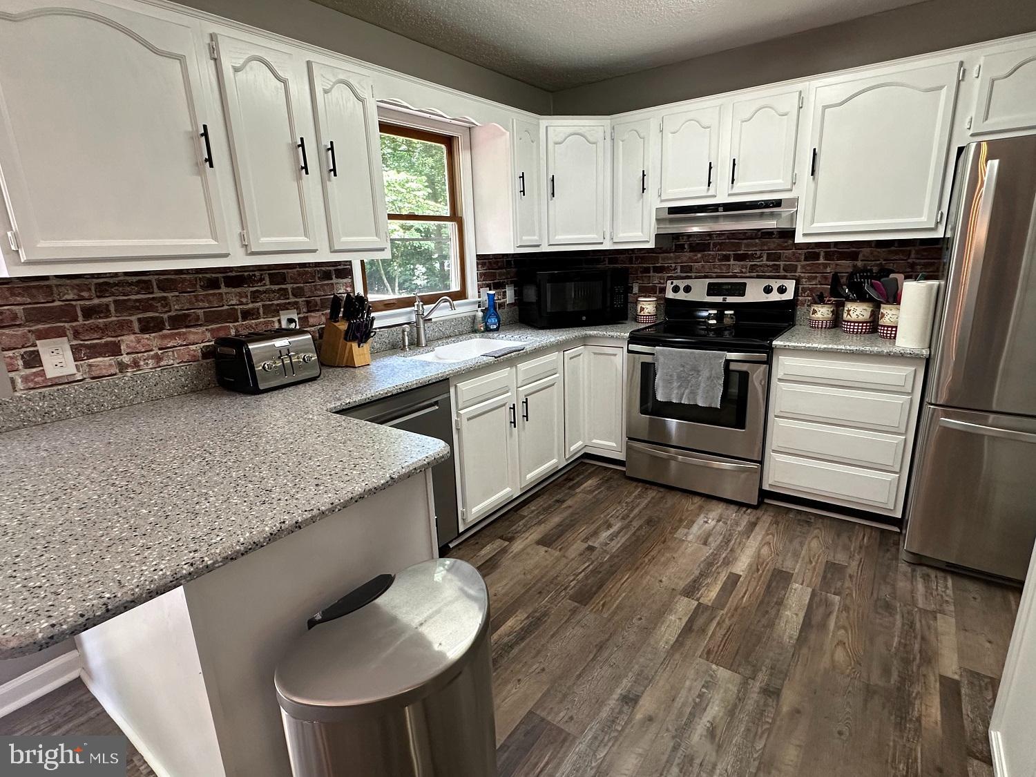 POTOMAC HEIGHTS - Residential