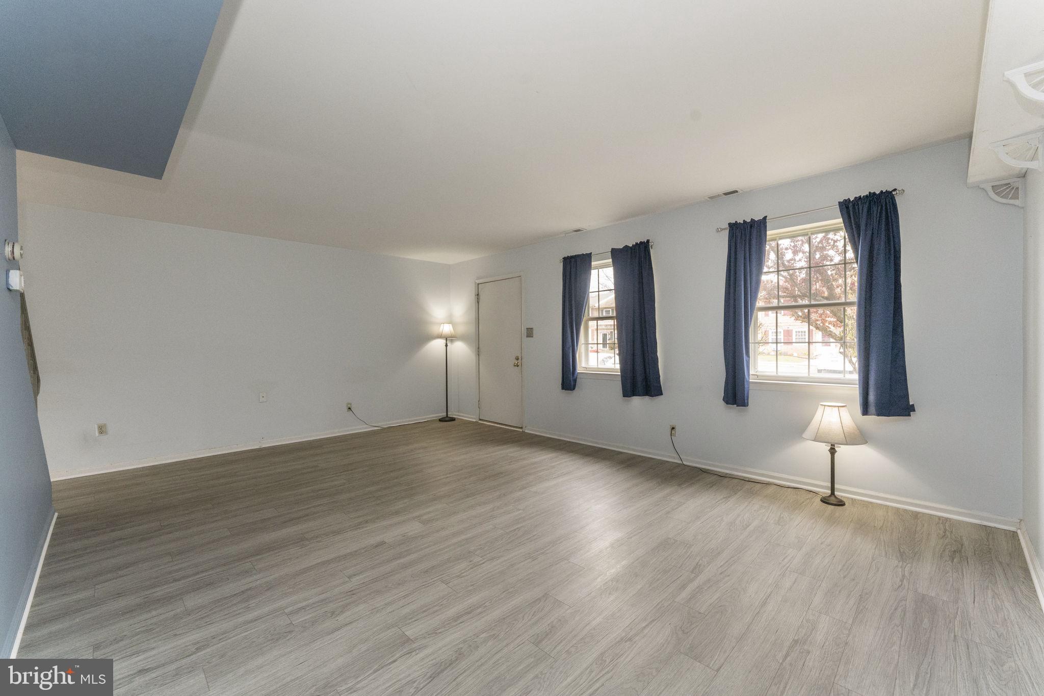 STONEGATE VILLAGE - Residential