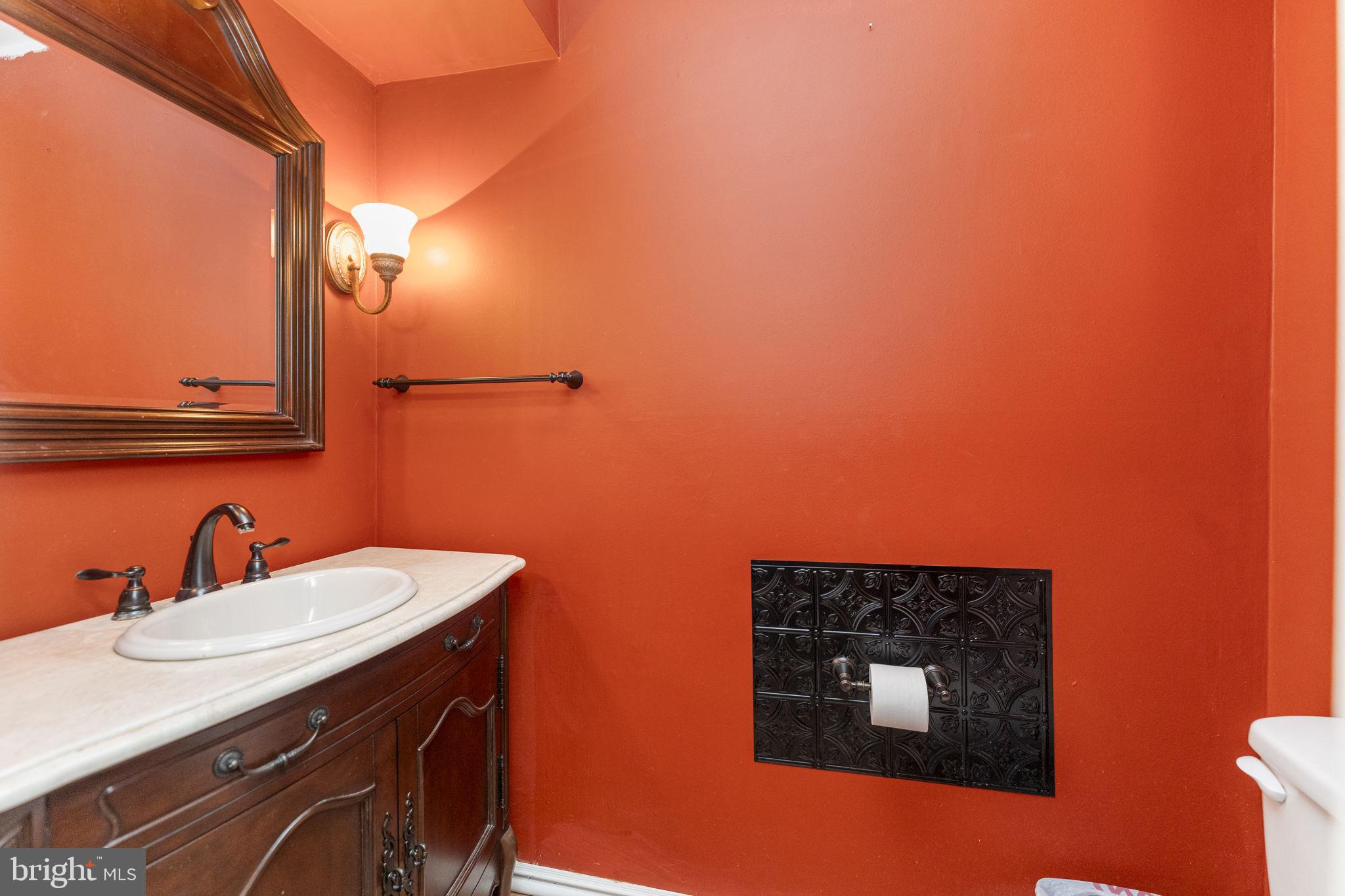 STONEGATE VILLAGE - Residential