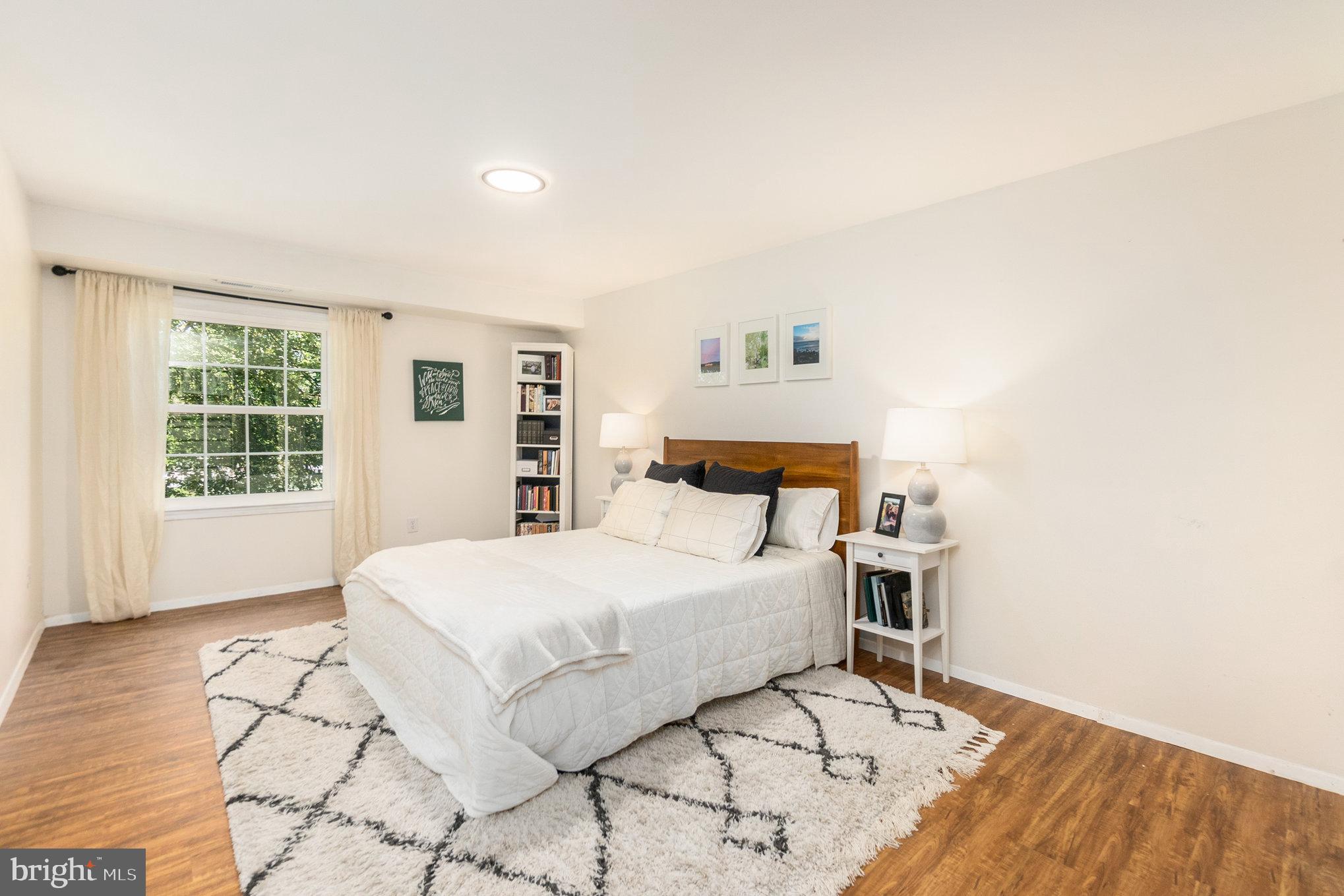 MOORINGS OF OCCOQUAN CON - Residential