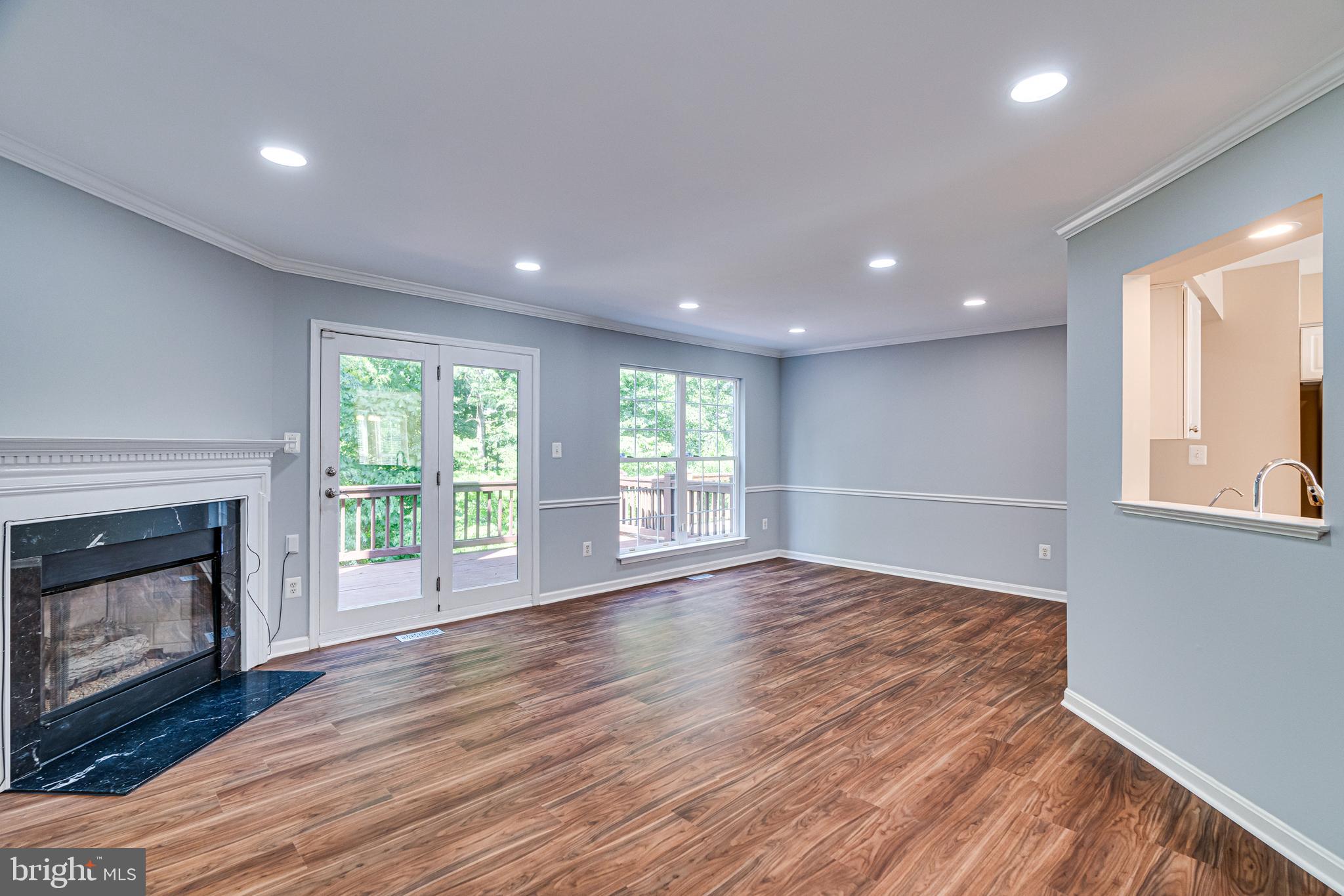 KINGSTOWNE - Residential Lease