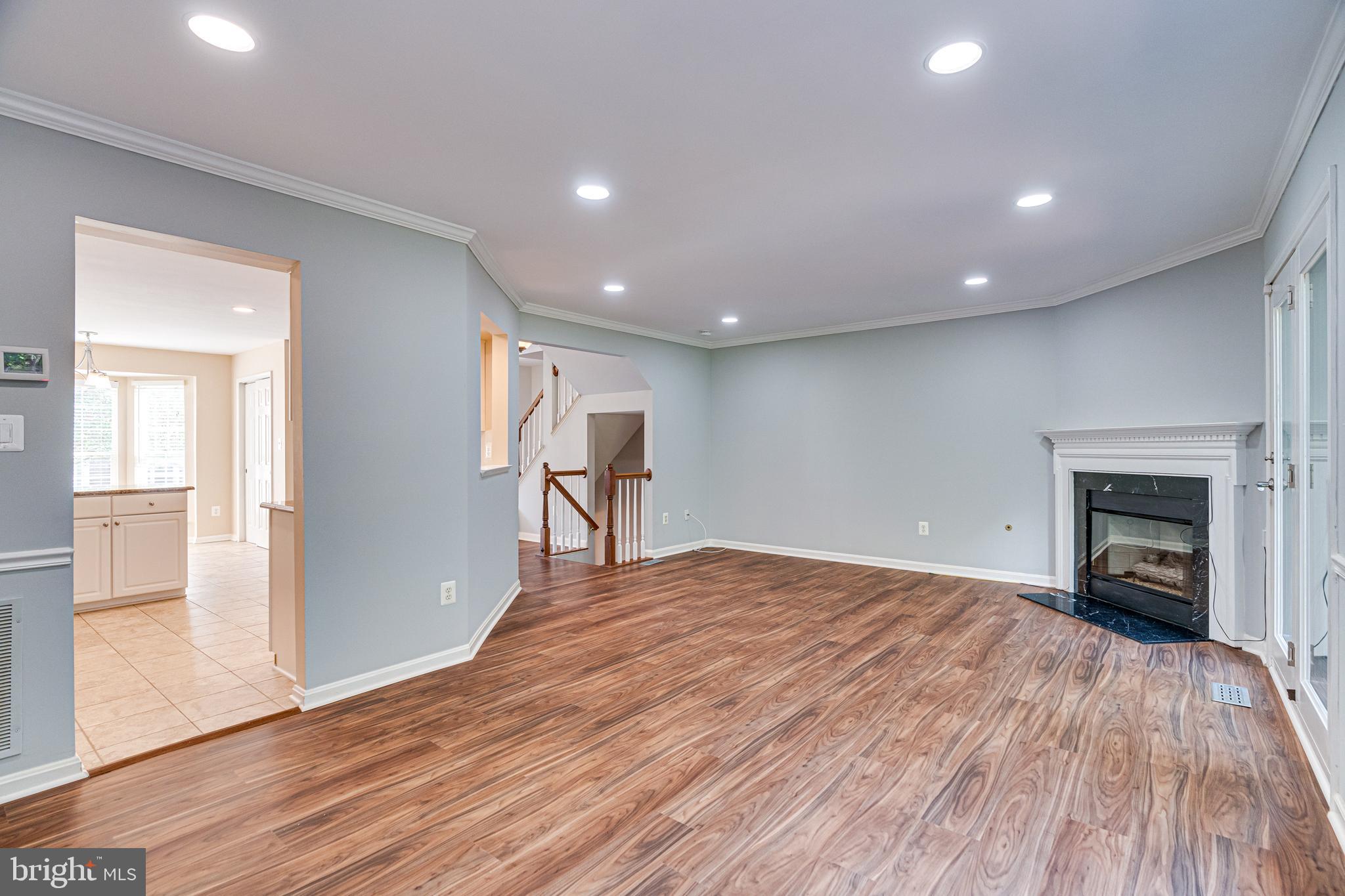 KINGSTOWNE - Residential Lease