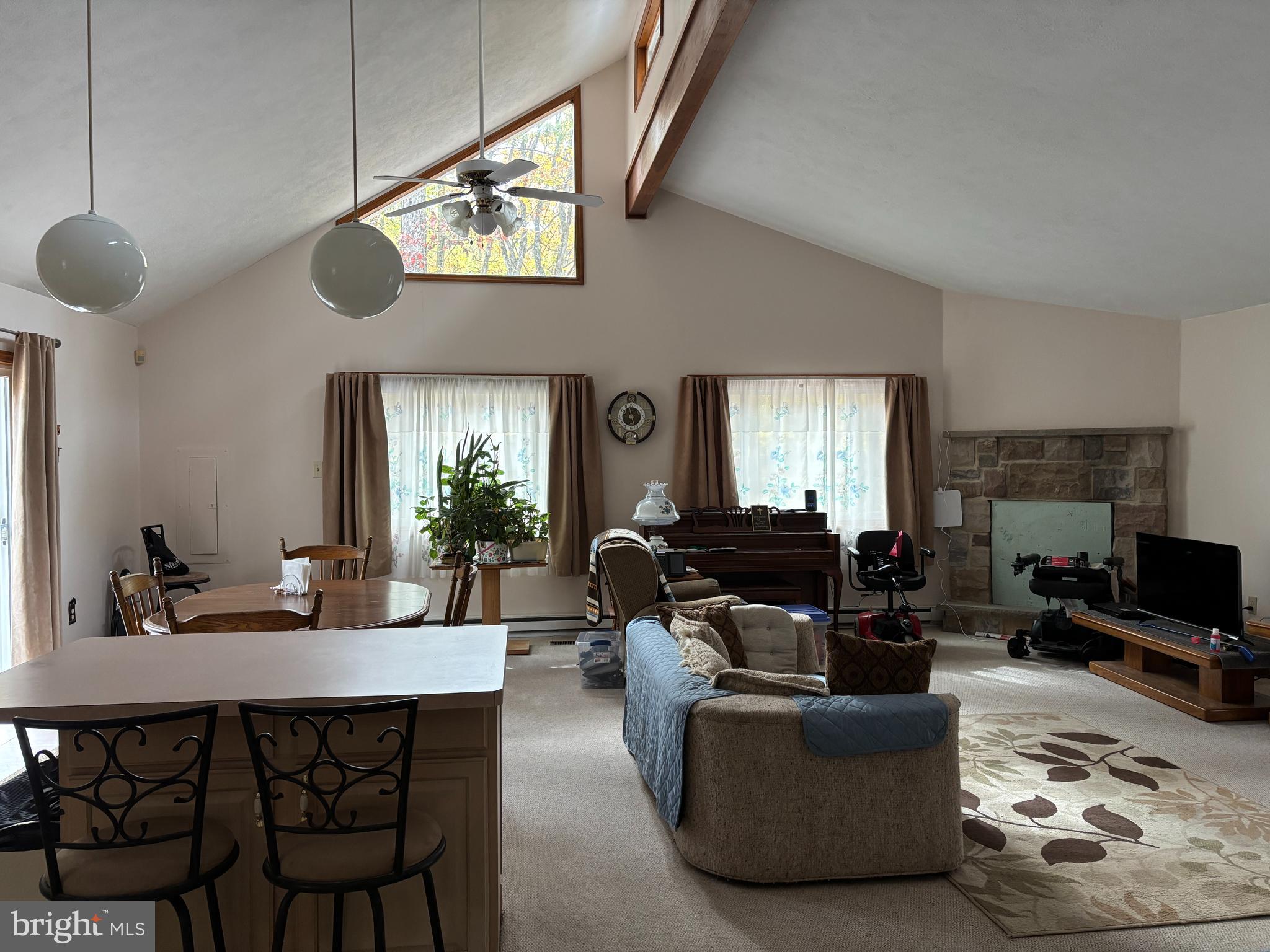 TOWAMENSING TRAILS - Residential