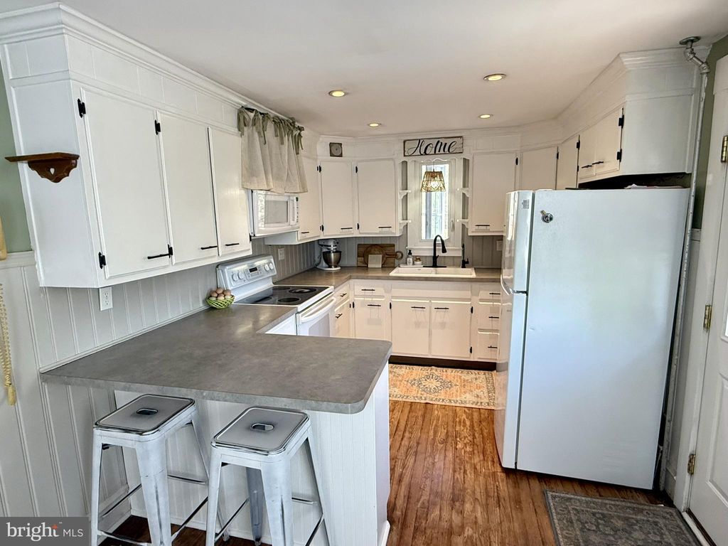 Photo of 990 S Ridge Road, DENVER, PA 17517 (MLS # PALA2087614)
