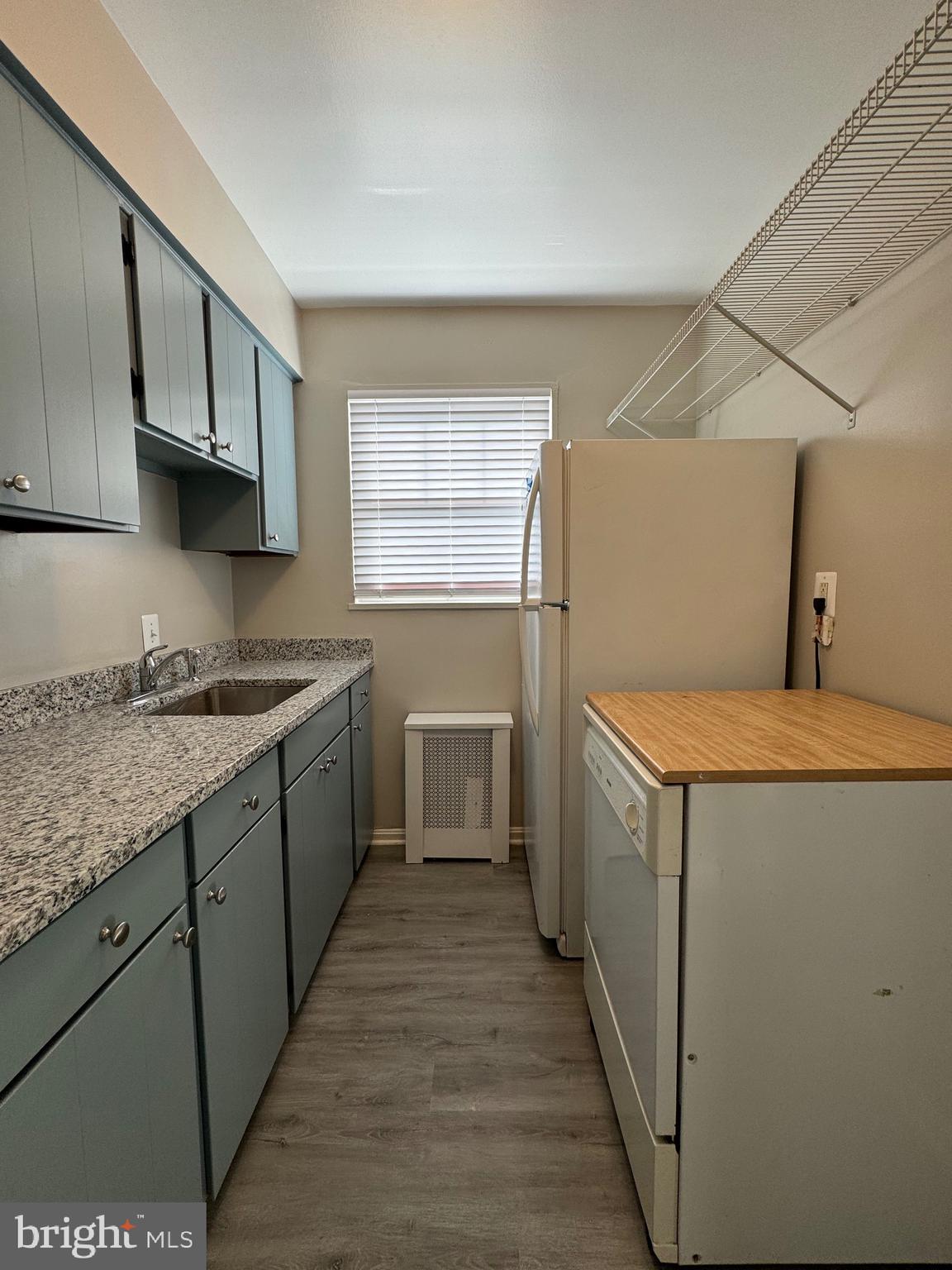 1404 12TH STREET N 27