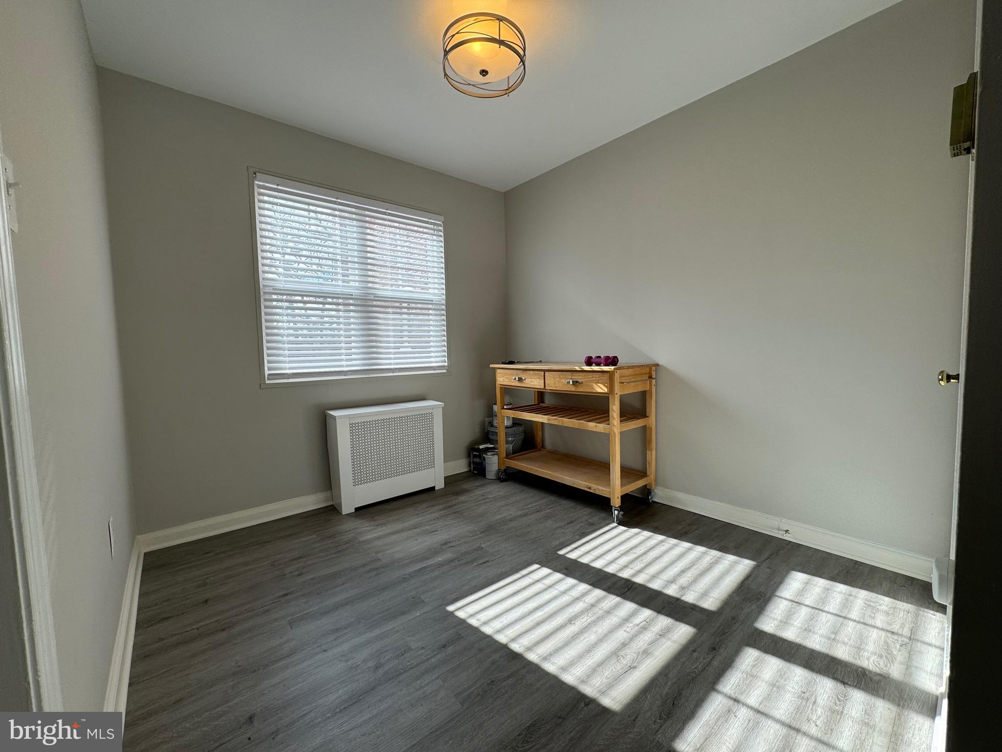 1404 12TH STREET N 27