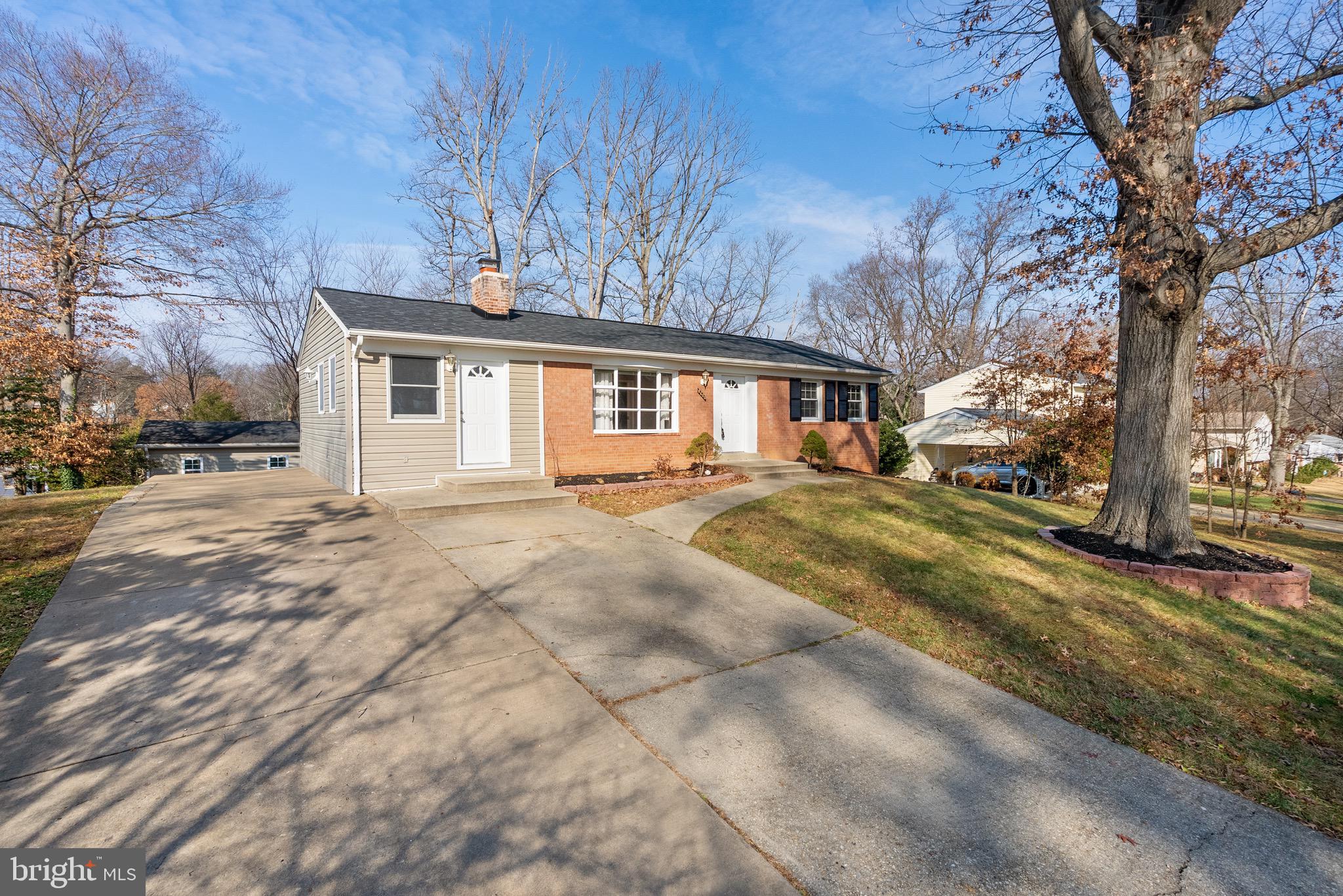 ROLLING VALLEY - Residential