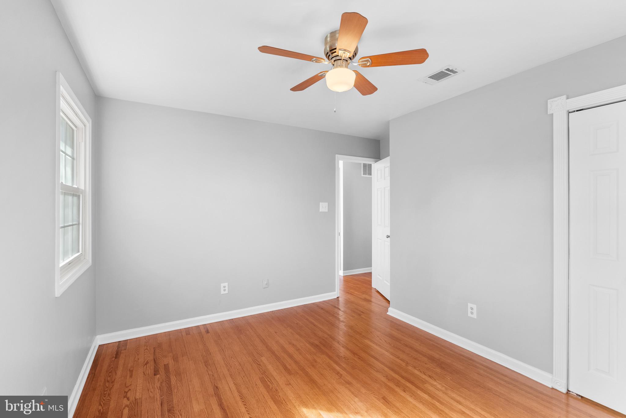 ROLLING VALLEY - Residential