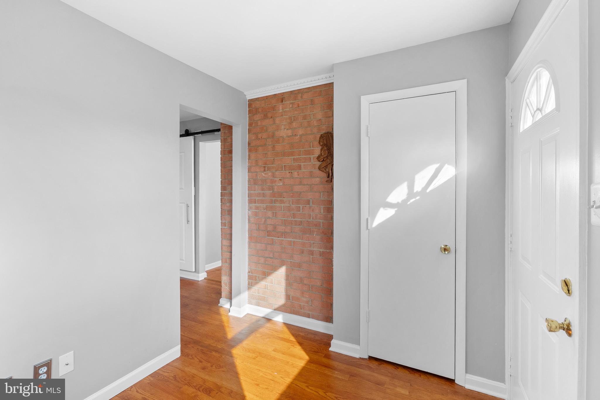 ROLLING VALLEY - Residential