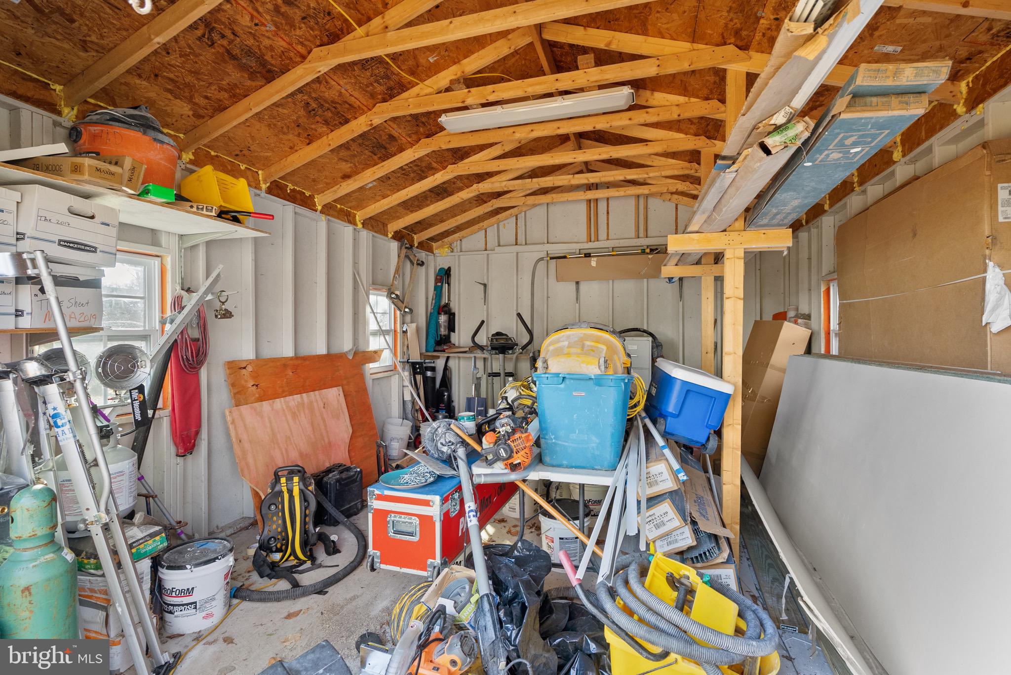 ROLLING VALLEY - Residential