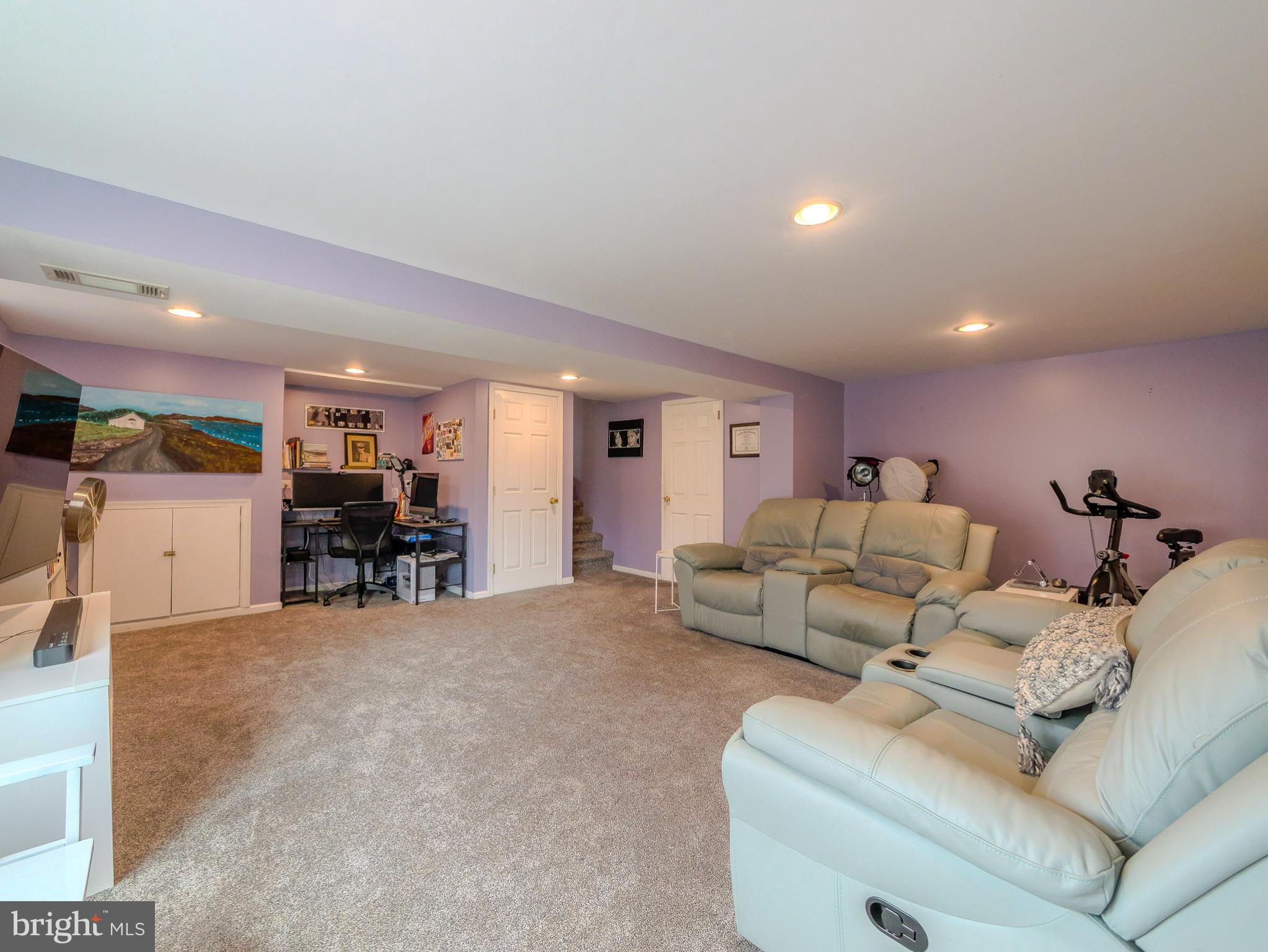 LAWRENCE PARK - Residential