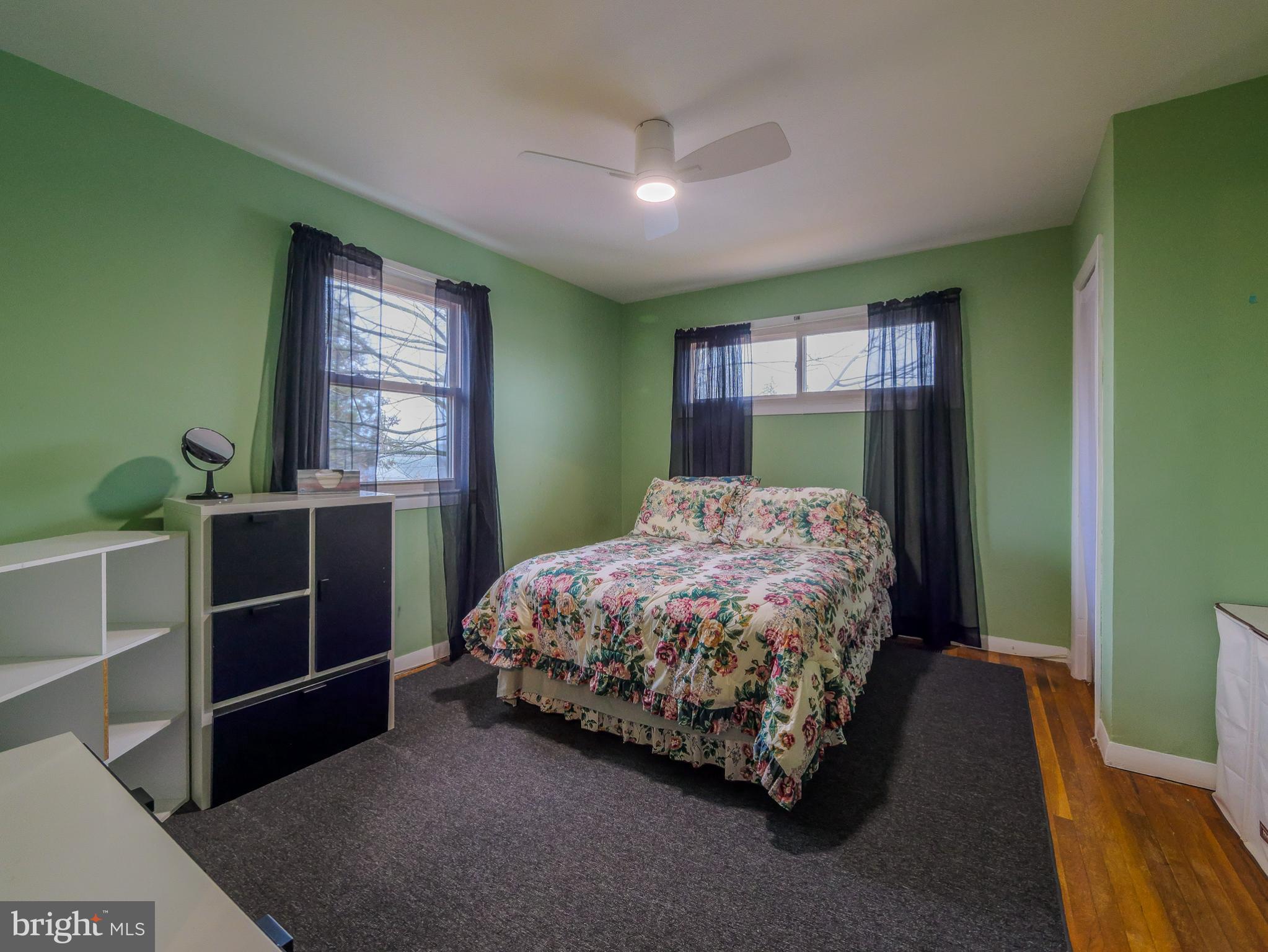 LAWRENCE PARK - Residential