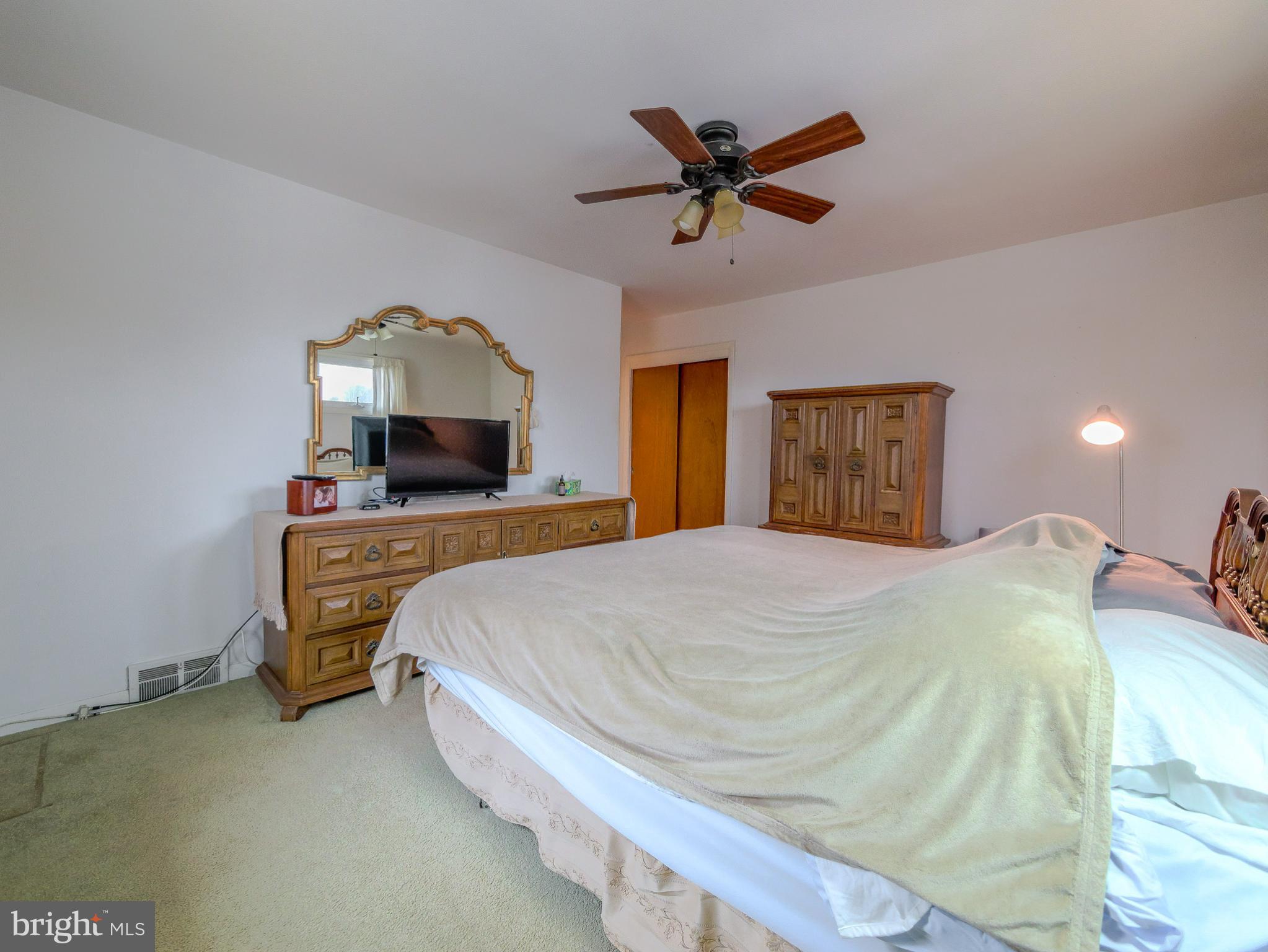 LAWRENCE PARK - Residential