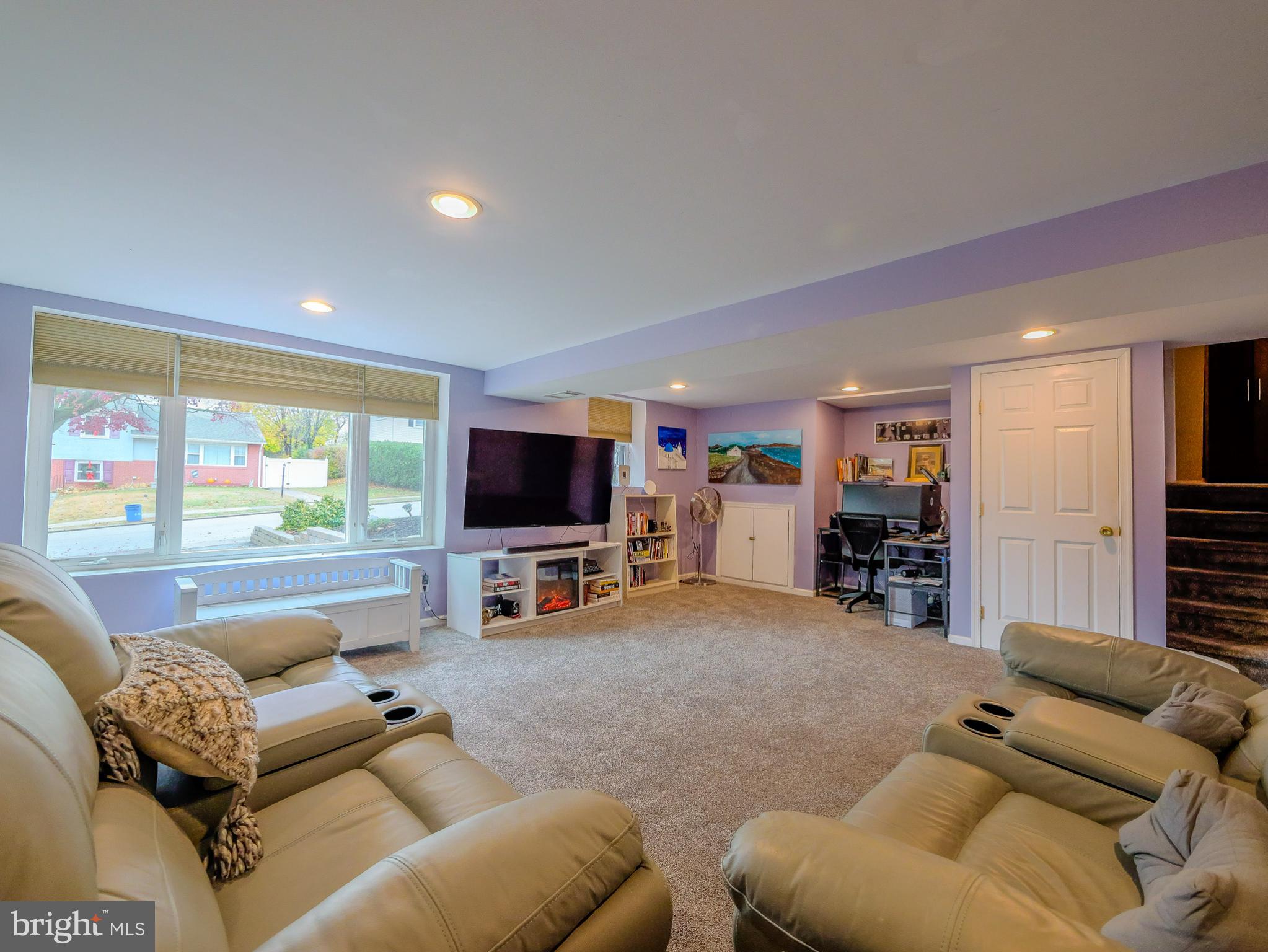 LAWRENCE PARK - Residential