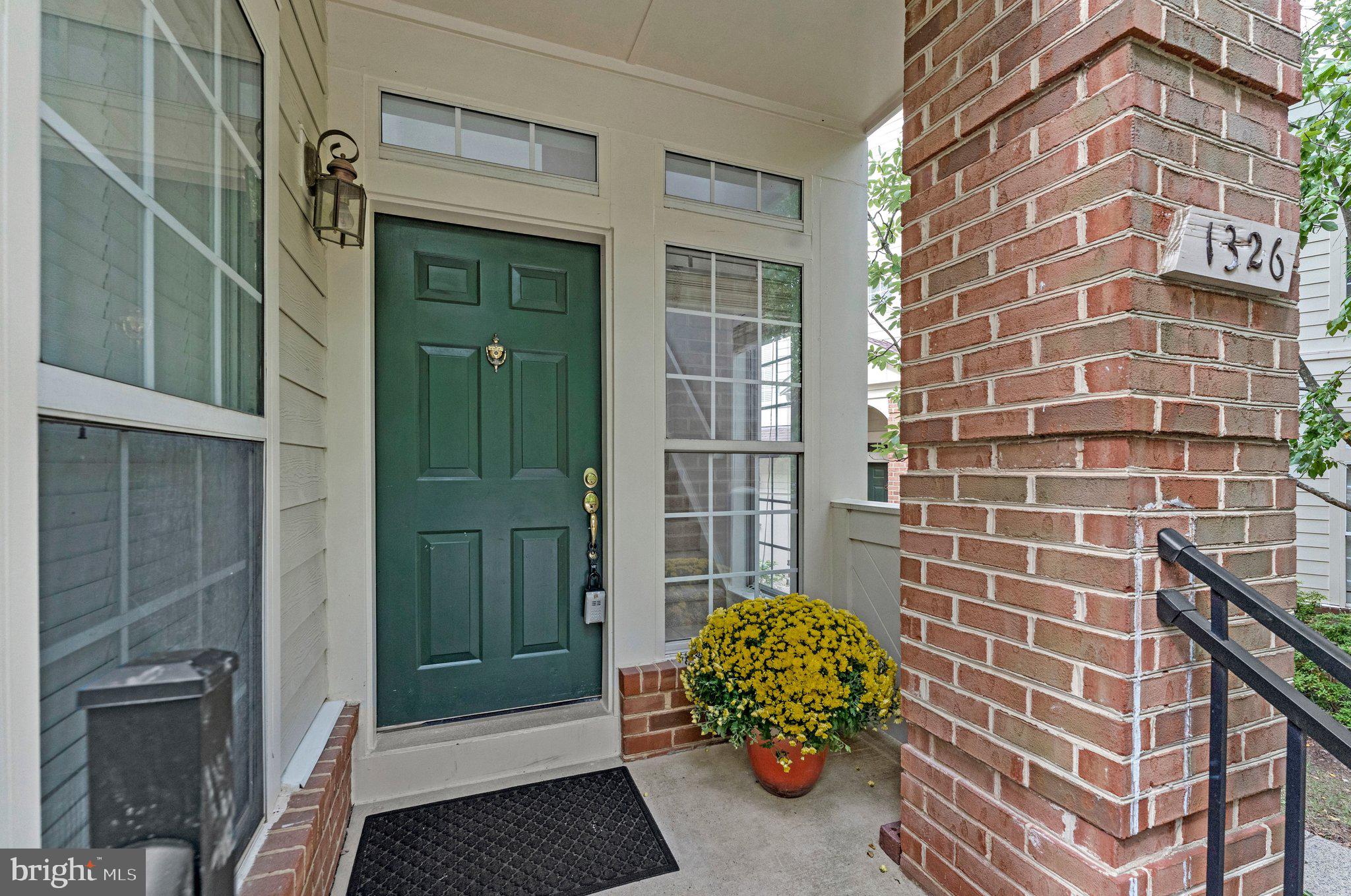 1326 GARDEN WALL CIRCLE 314