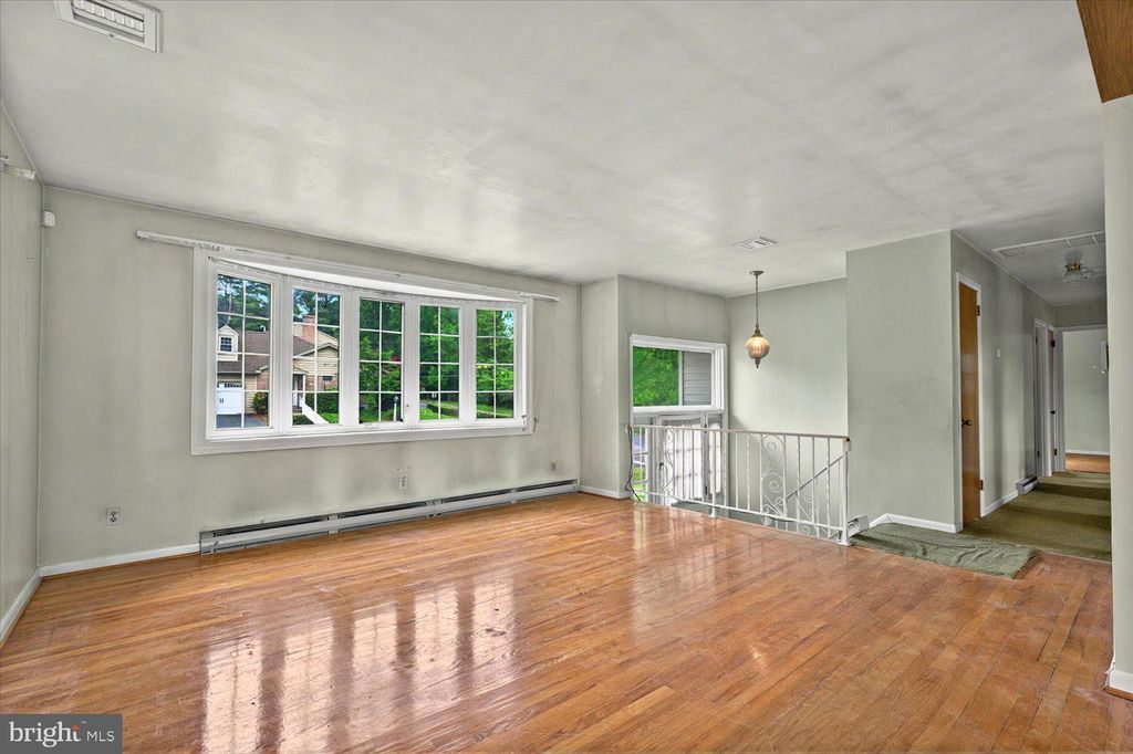 Photo of 526 Bean Blossom Drive, LANCASTER, PA 17603 (MLS # PALA2069832)