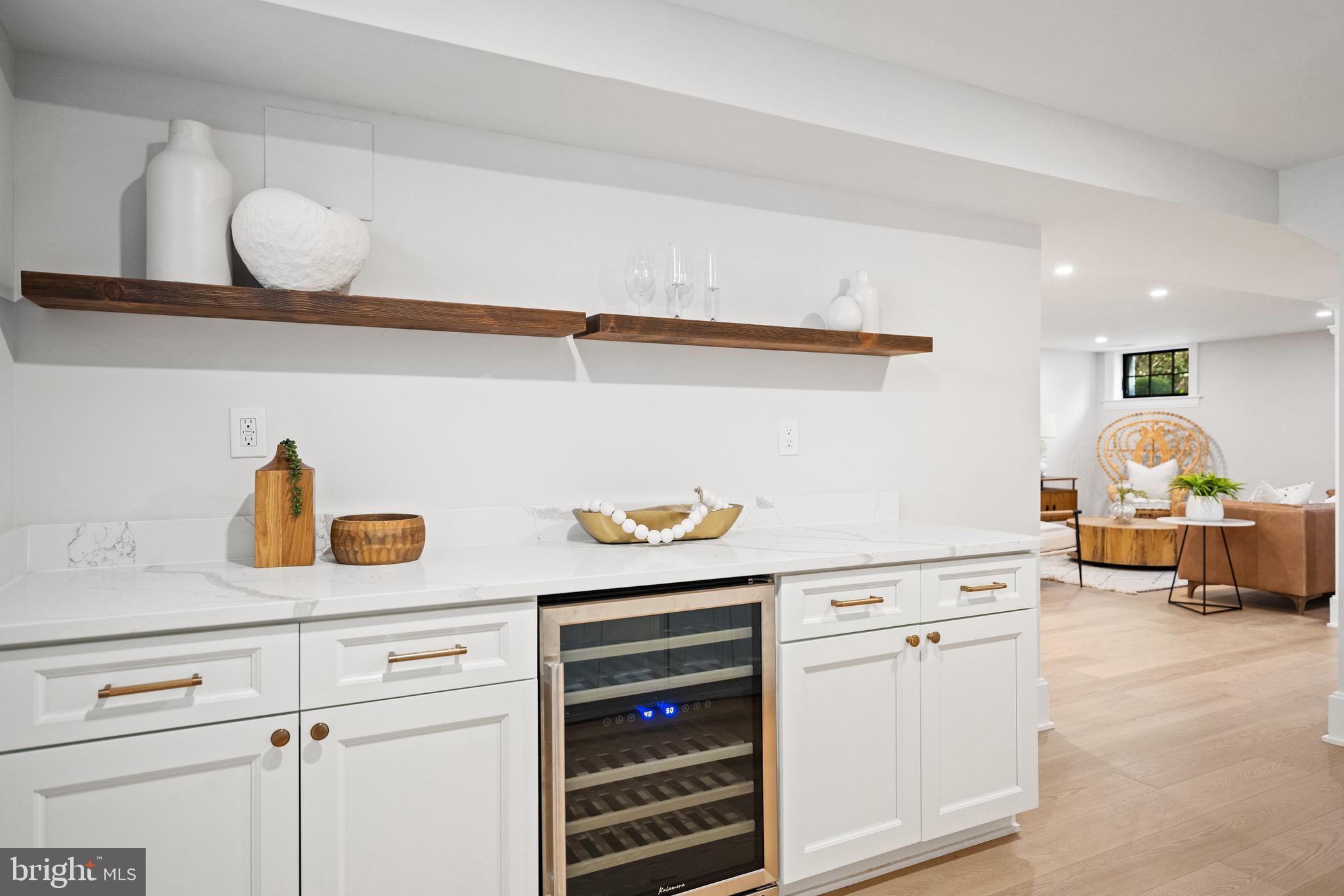 OBSERVATORY CIRCLE - Residential