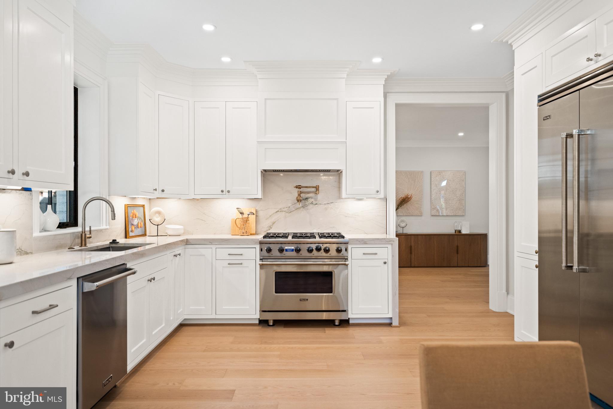 OBSERVATORY CIRCLE - Residential