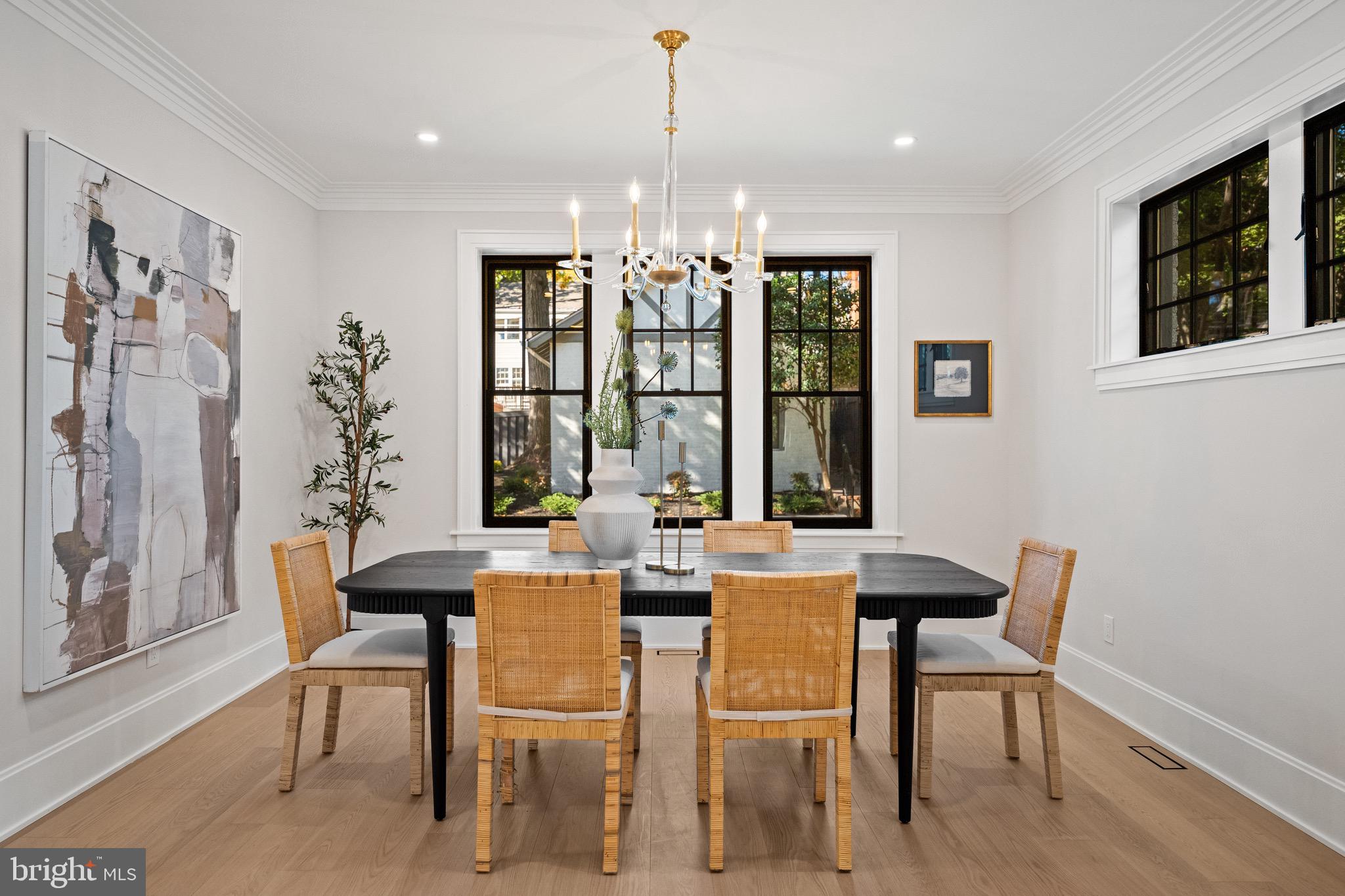 OBSERVATORY CIRCLE - Residential