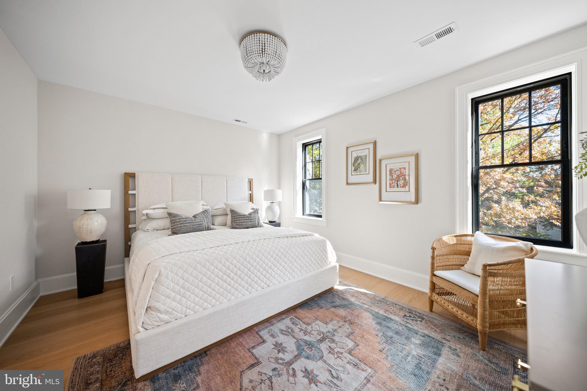 OBSERVATORY CIRCLE - Residential