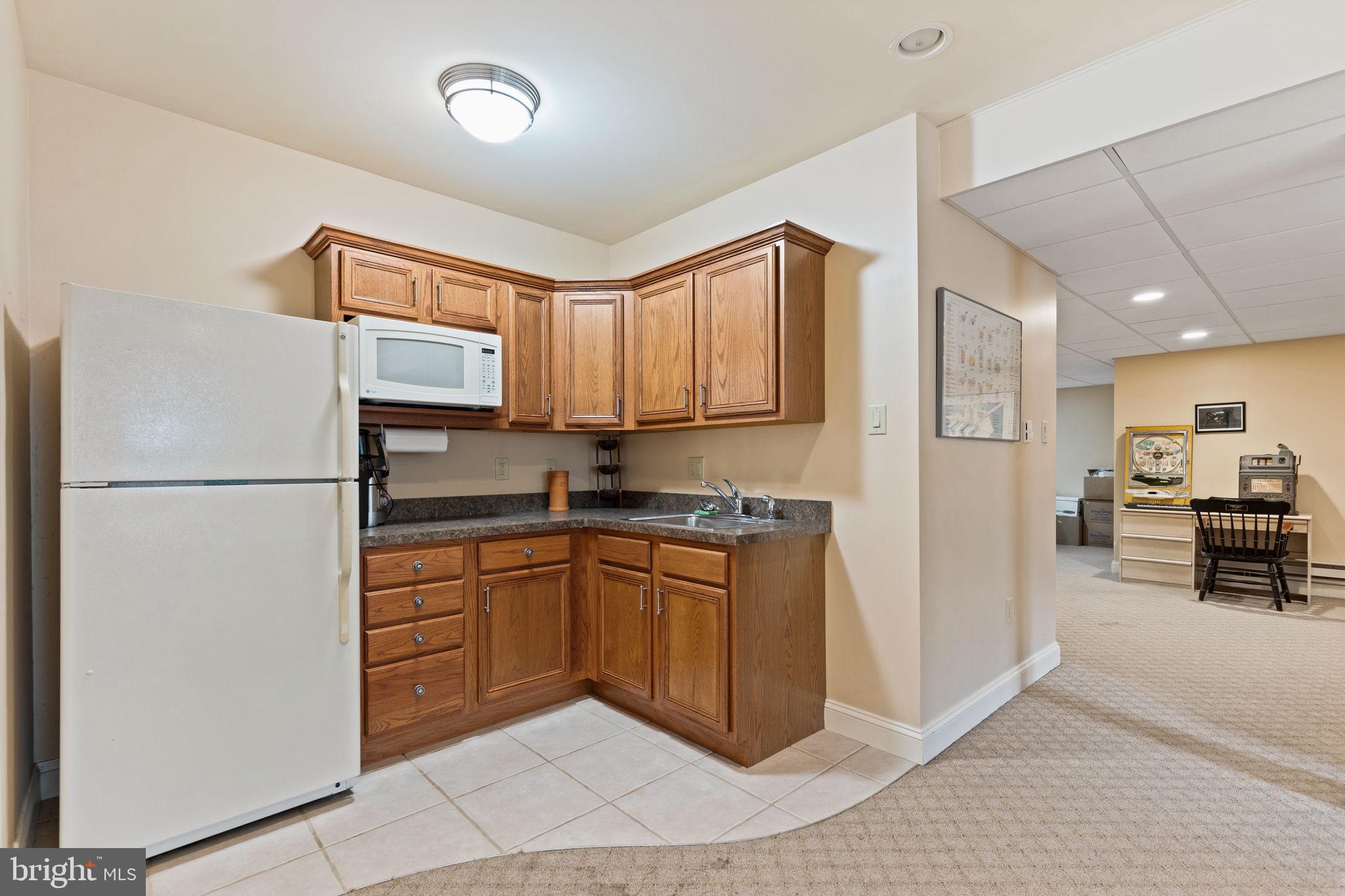 WHITEMARSH CHASE - Residential
