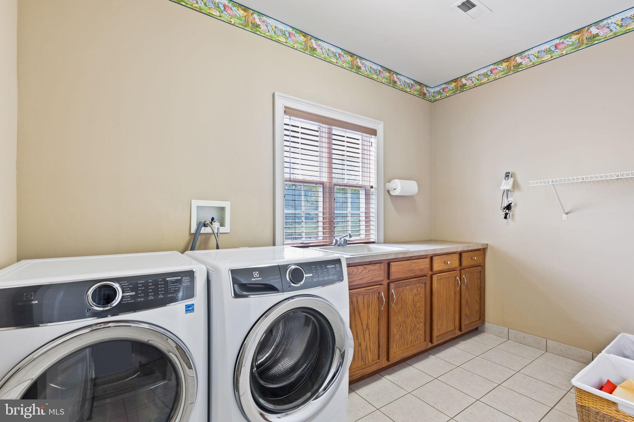 WHITEMARSH CHASE - Residential