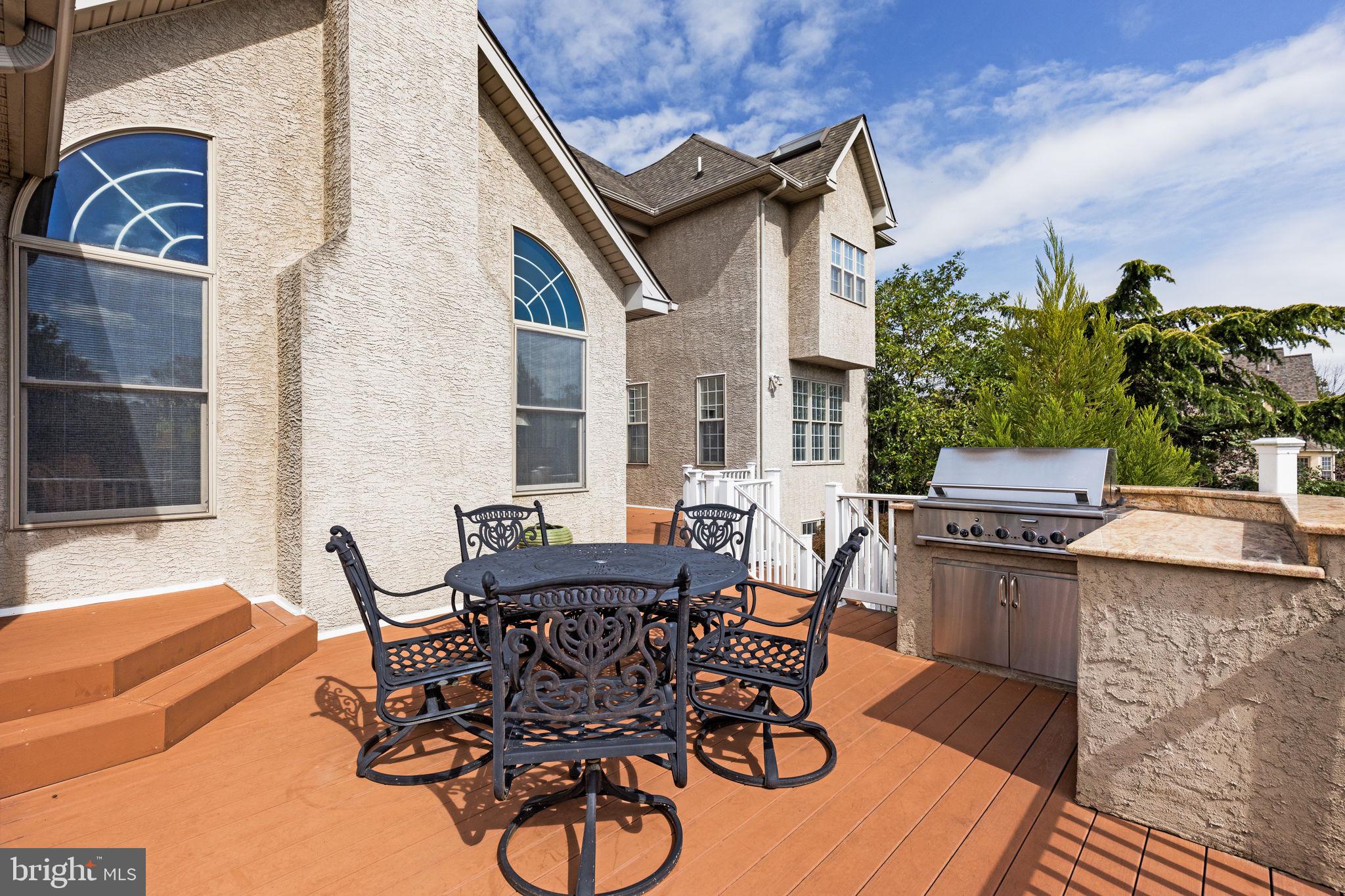 WHITEMARSH CHASE - Residential