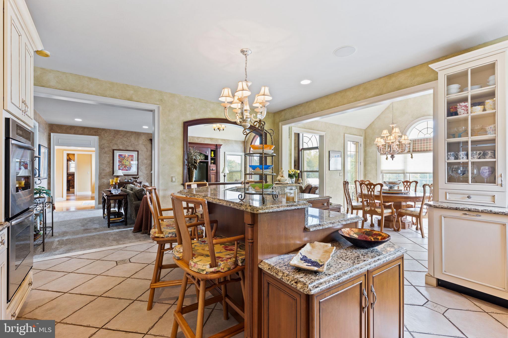 WHITEMARSH CHASE - Residential