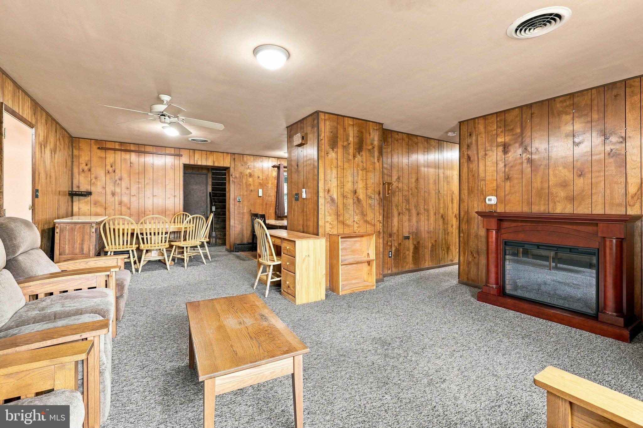 118 GLEN MOORE CIRCLE