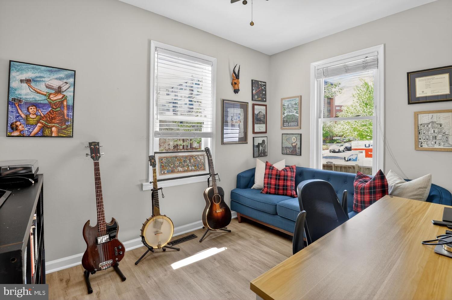 SOUTHGATE - Residential