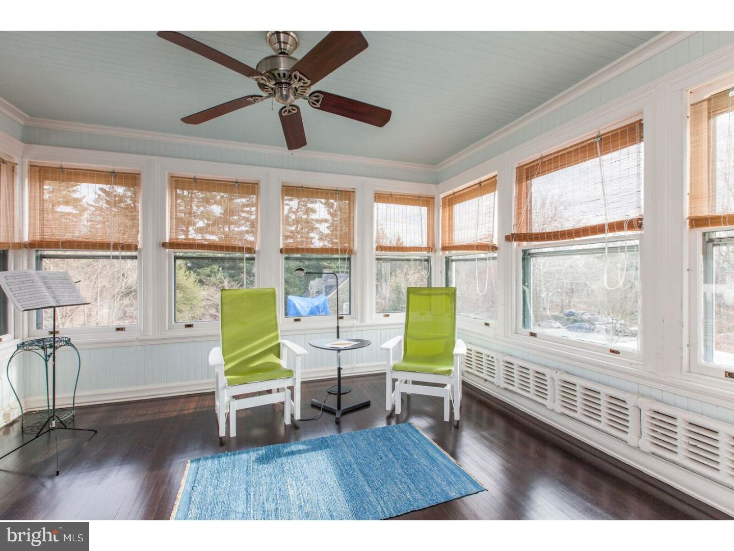 CHESTNUT HILL - Residential