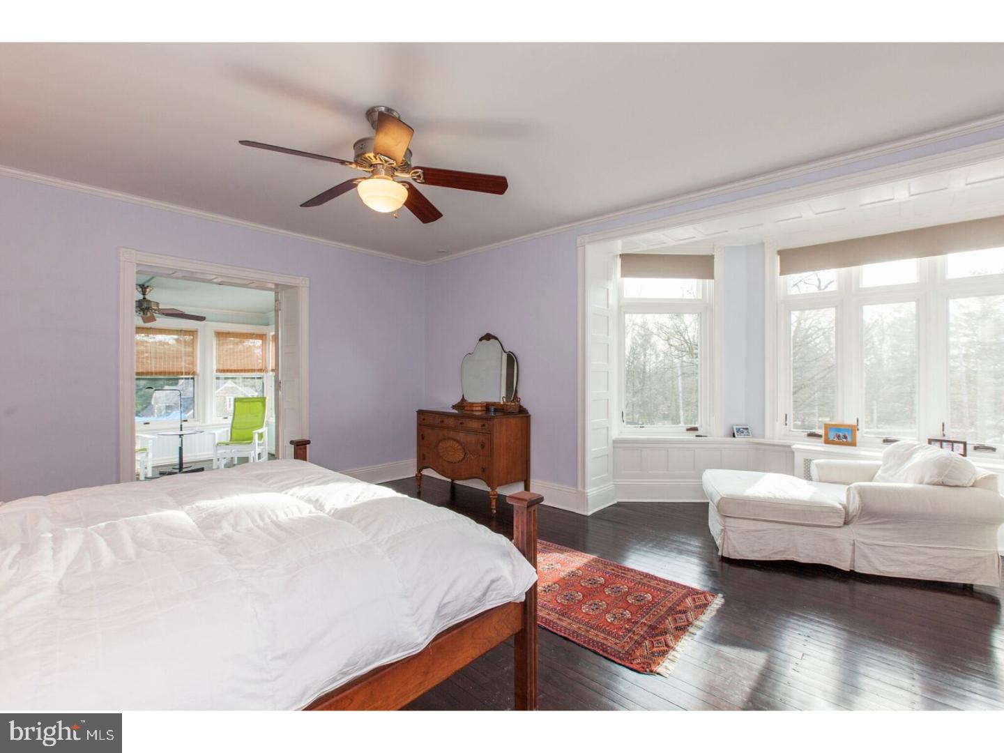 CHESTNUT HILL - Residential