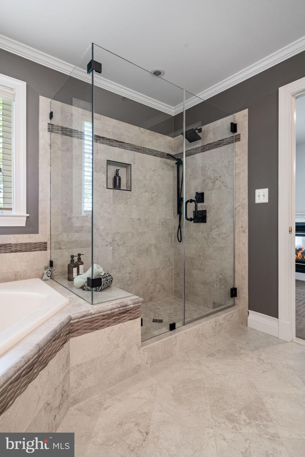 AUGUSTINE NORTH - Residential