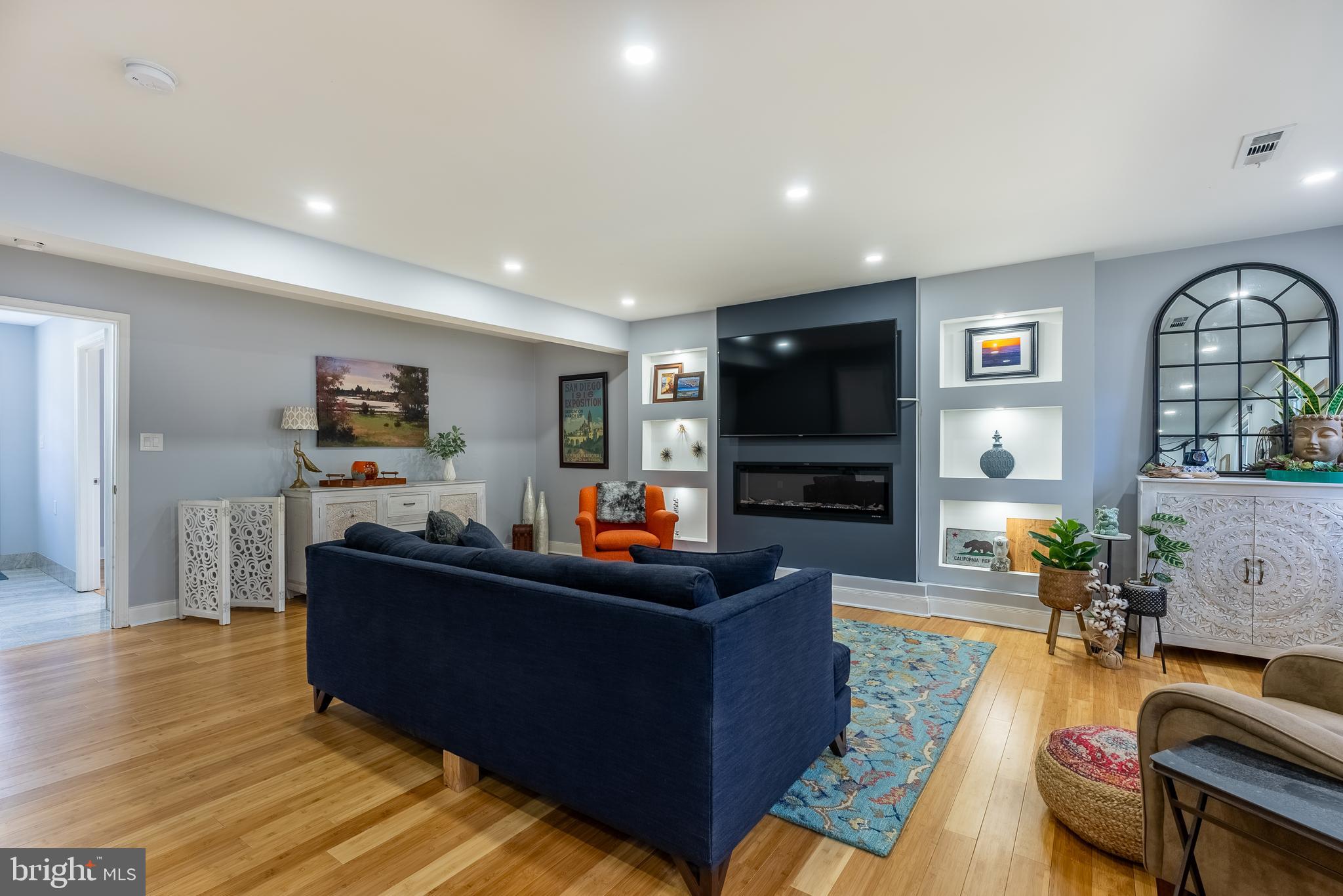 TIMOTHY PARK - Residential