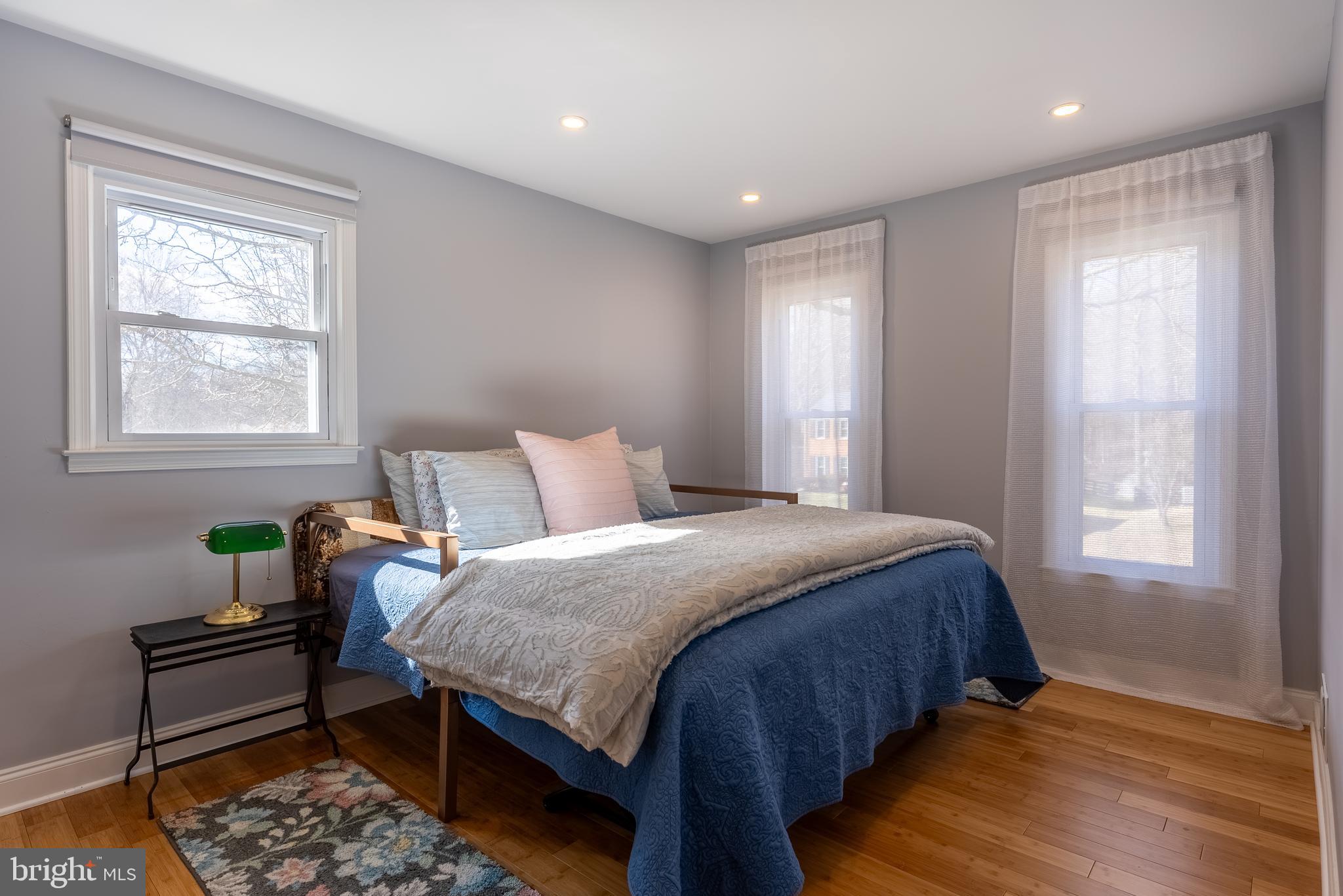 TIMOTHY PARK - Residential