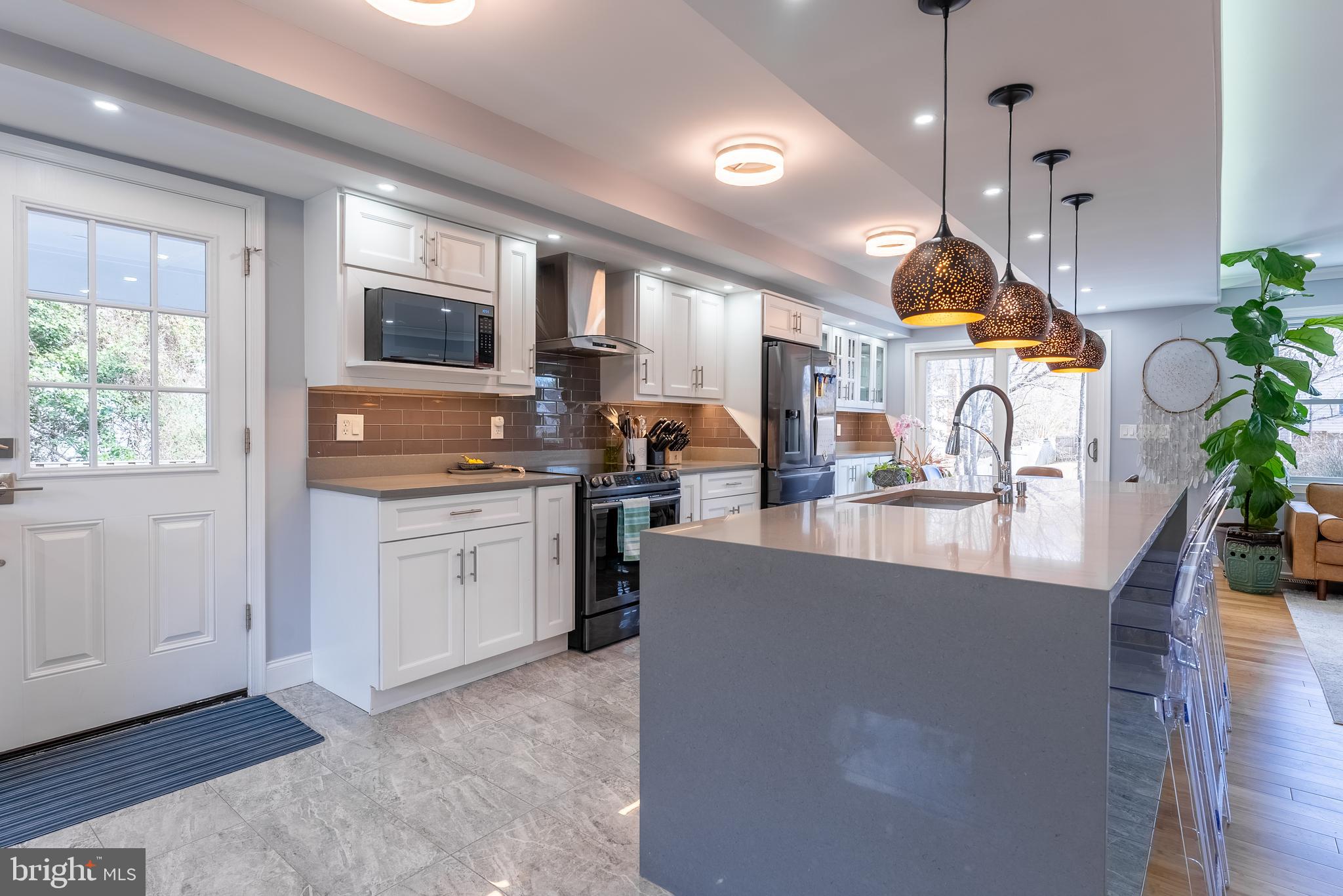 TIMOTHY PARK - Residential