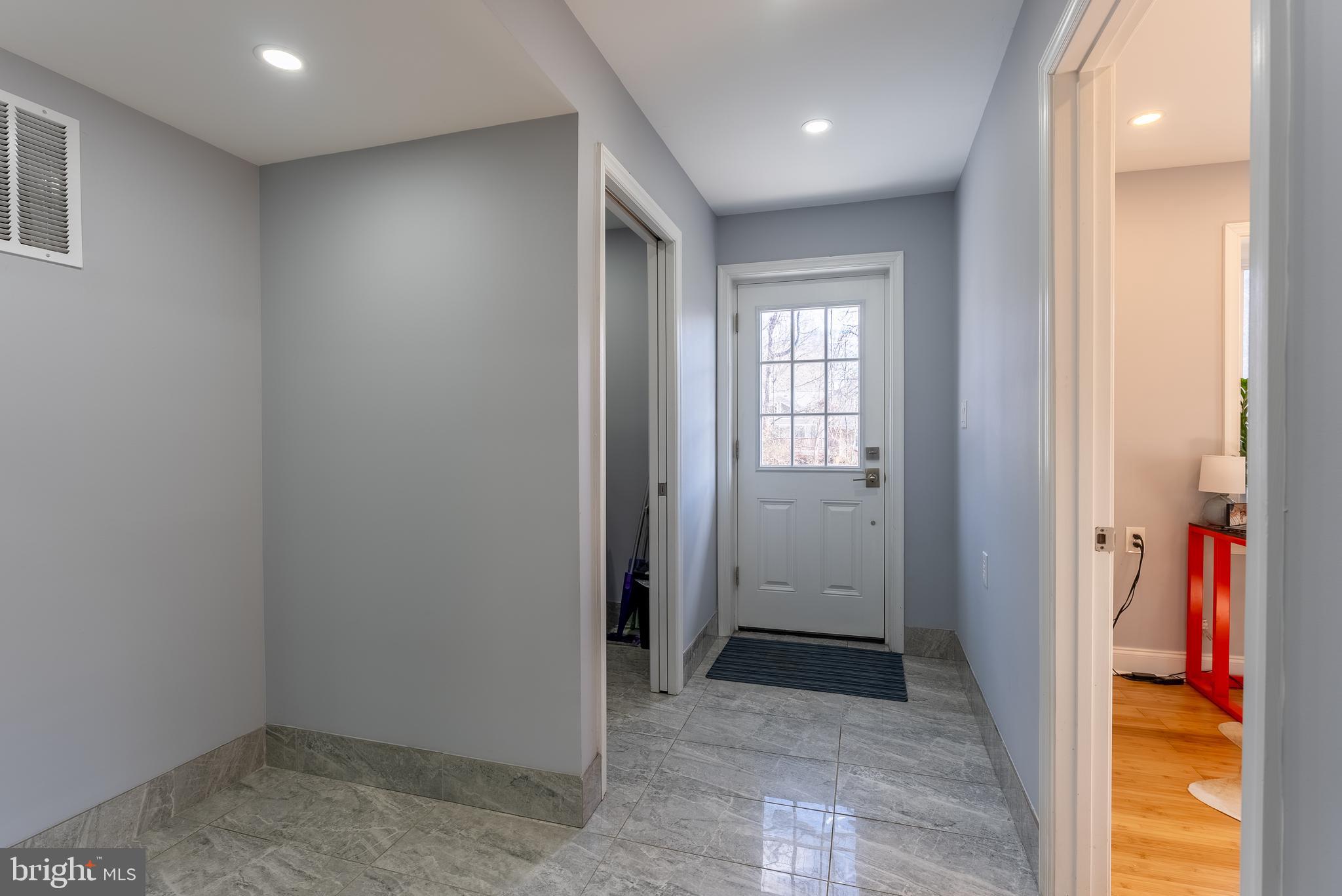 TIMOTHY PARK - Residential