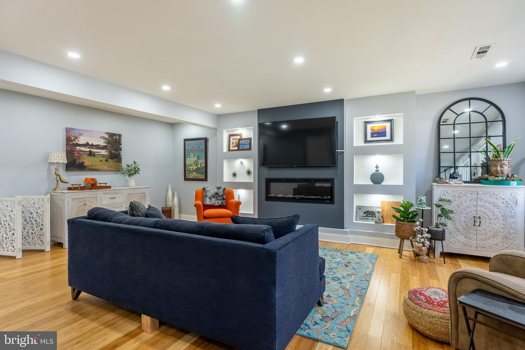 TIMOTHY PARK - Residential