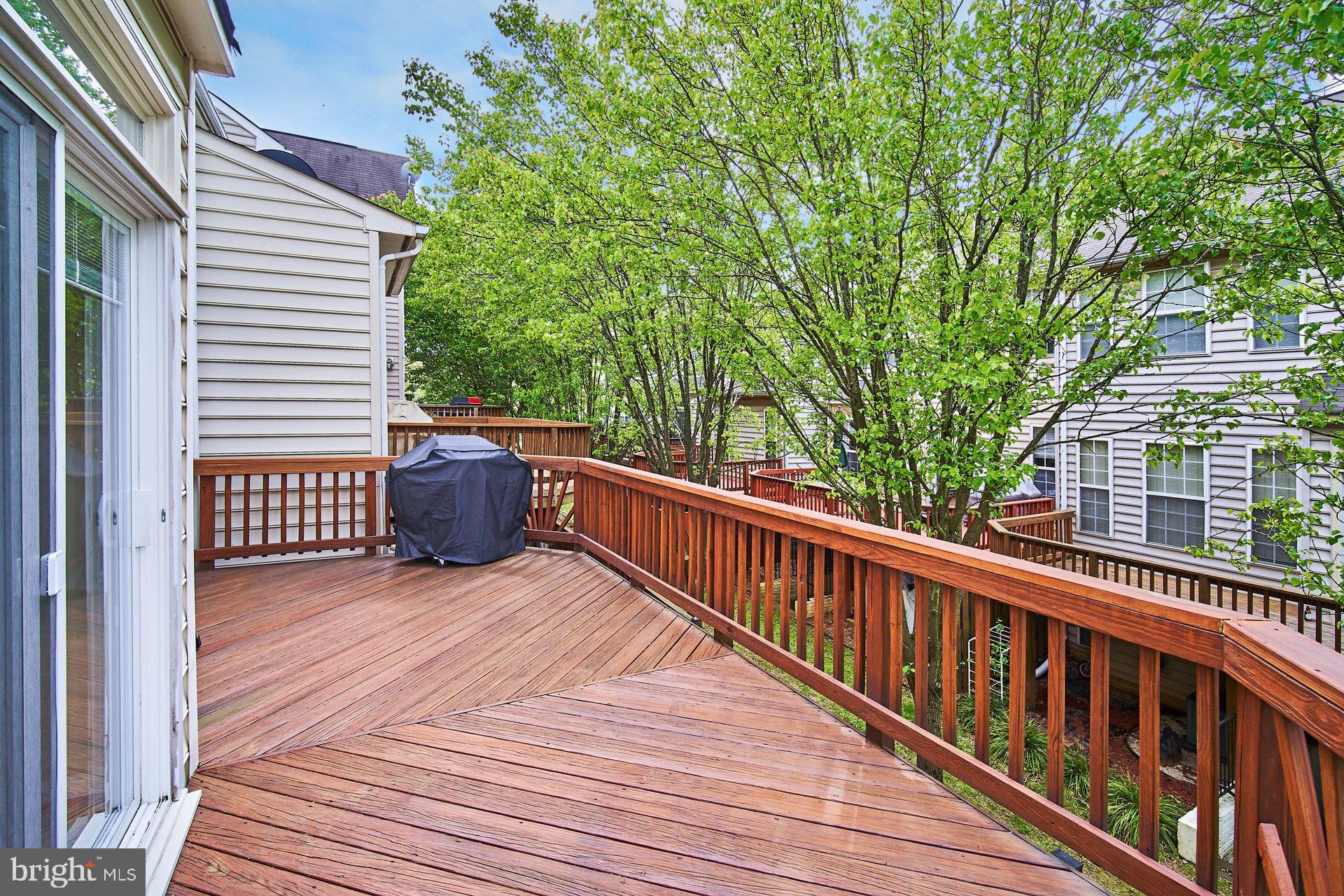 RANDOM HILLS LAND BAY - Residential