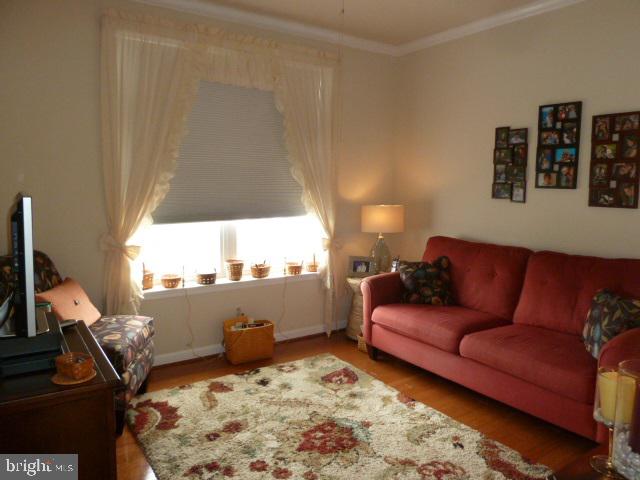 REGENTS GLEN - Residential