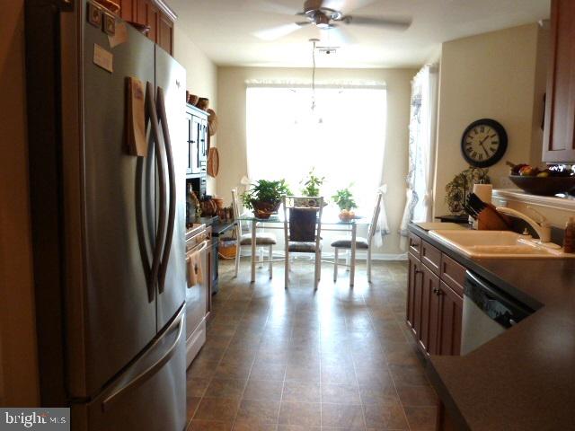 REGENTS GLEN - Residential